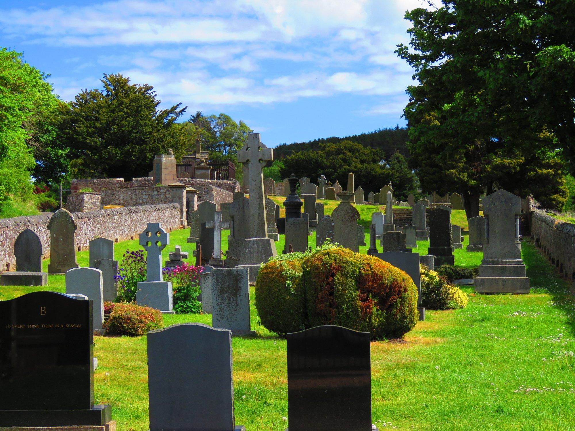 Balmerino Cemetery and War Memorial