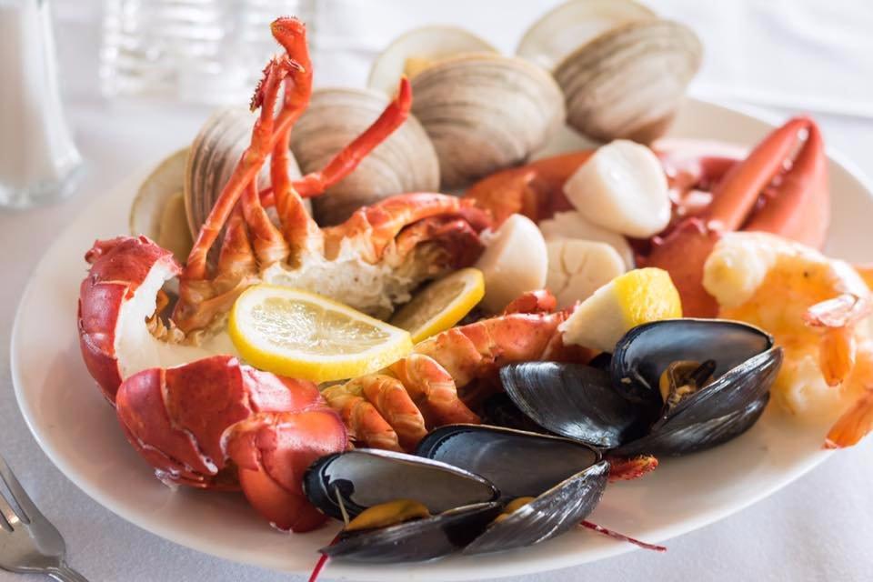 Klein's Fish Market and Waterside Cafe