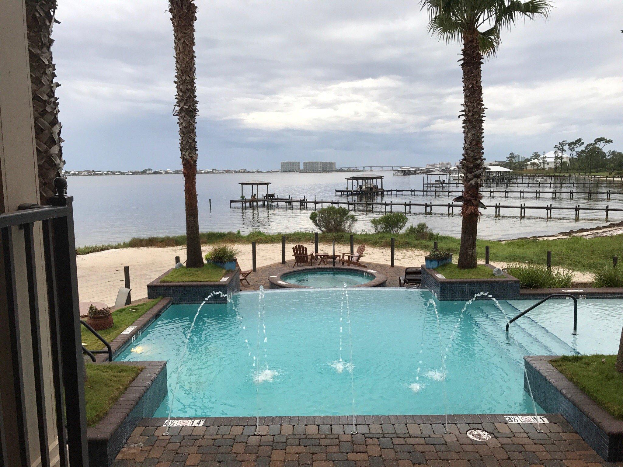 Heritage Motor Coach Resort & Marina