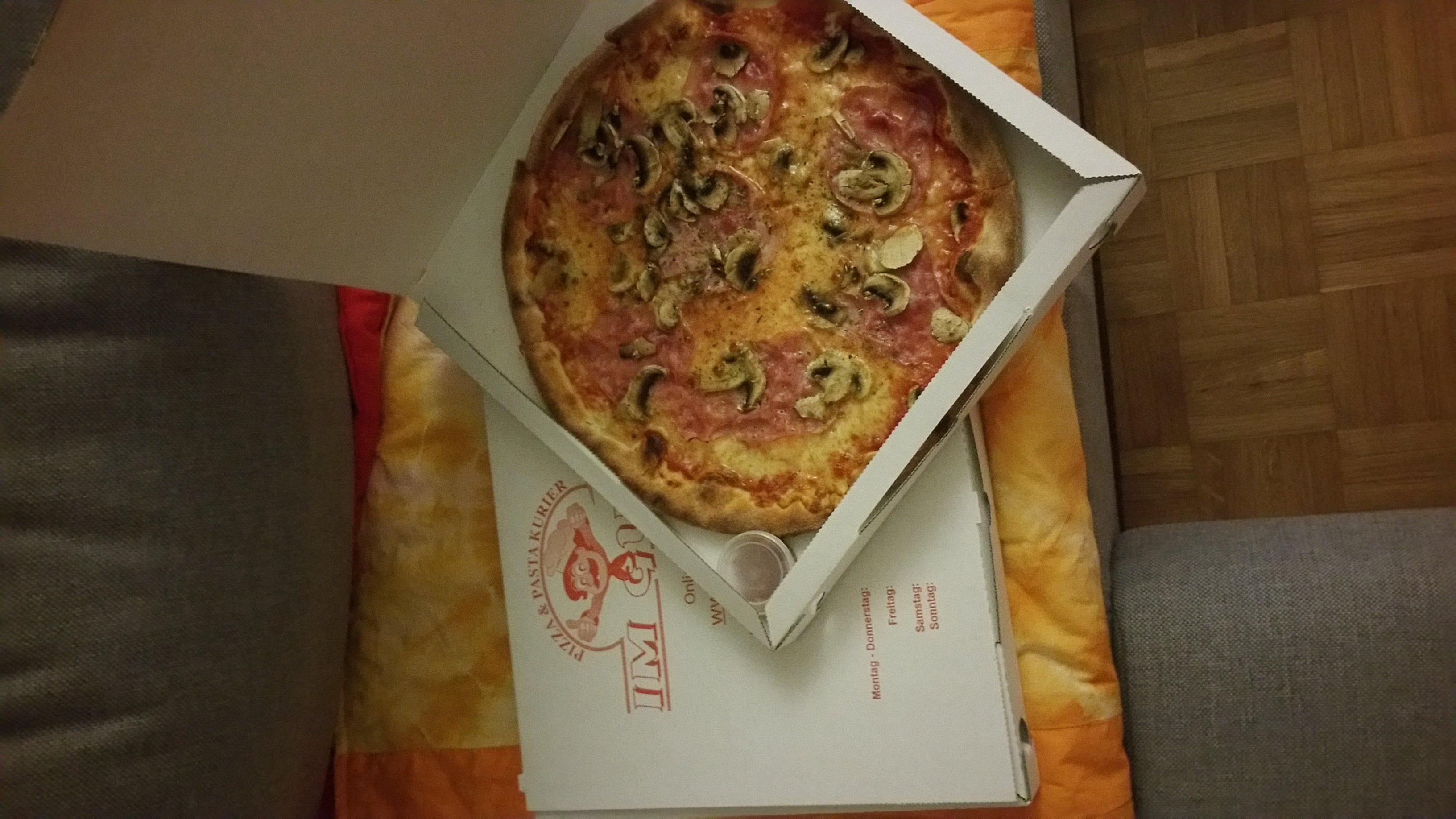 Pizza & Pasta Kurier im Guet