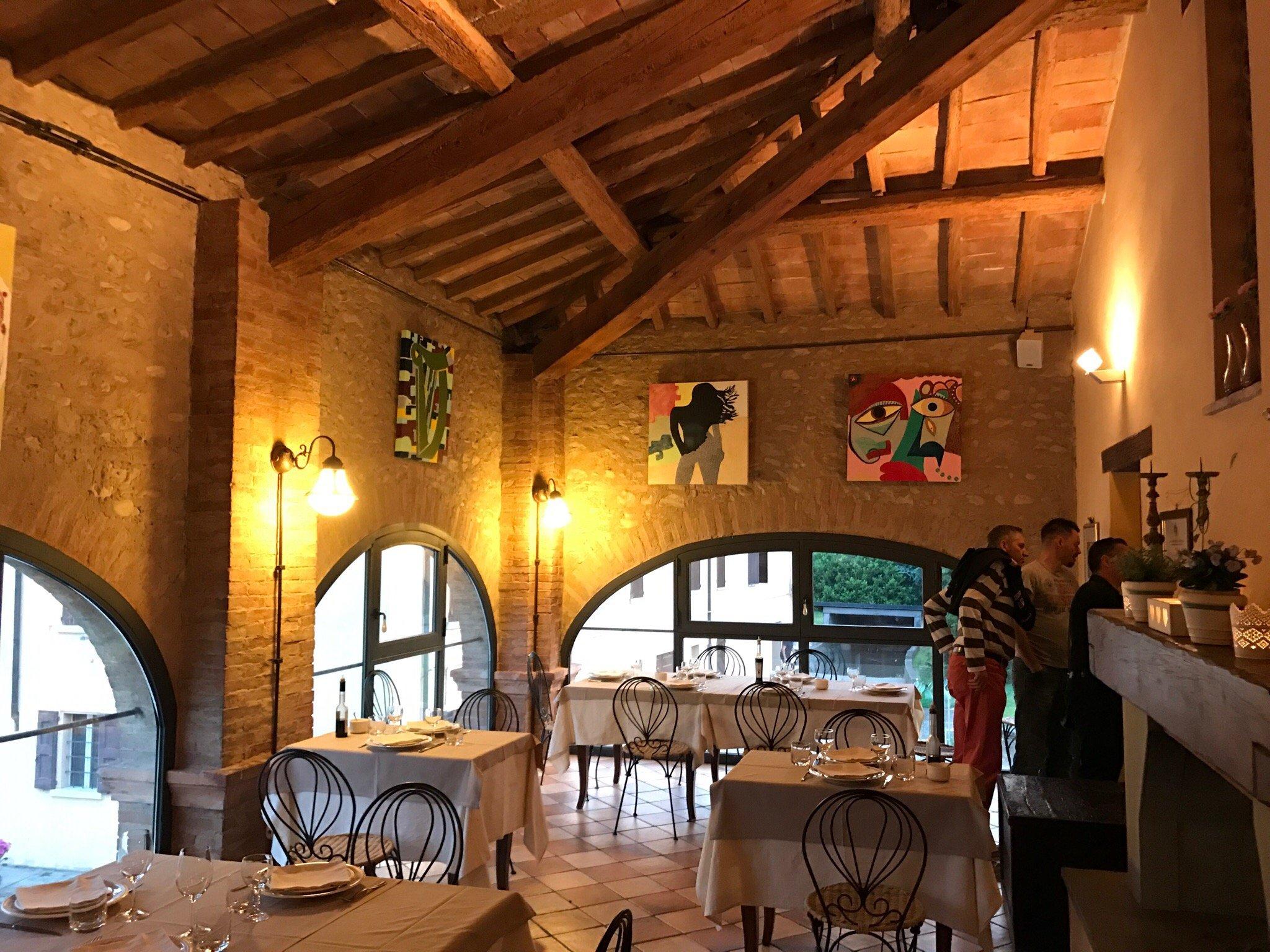 Lambruscheria Ca' Berti