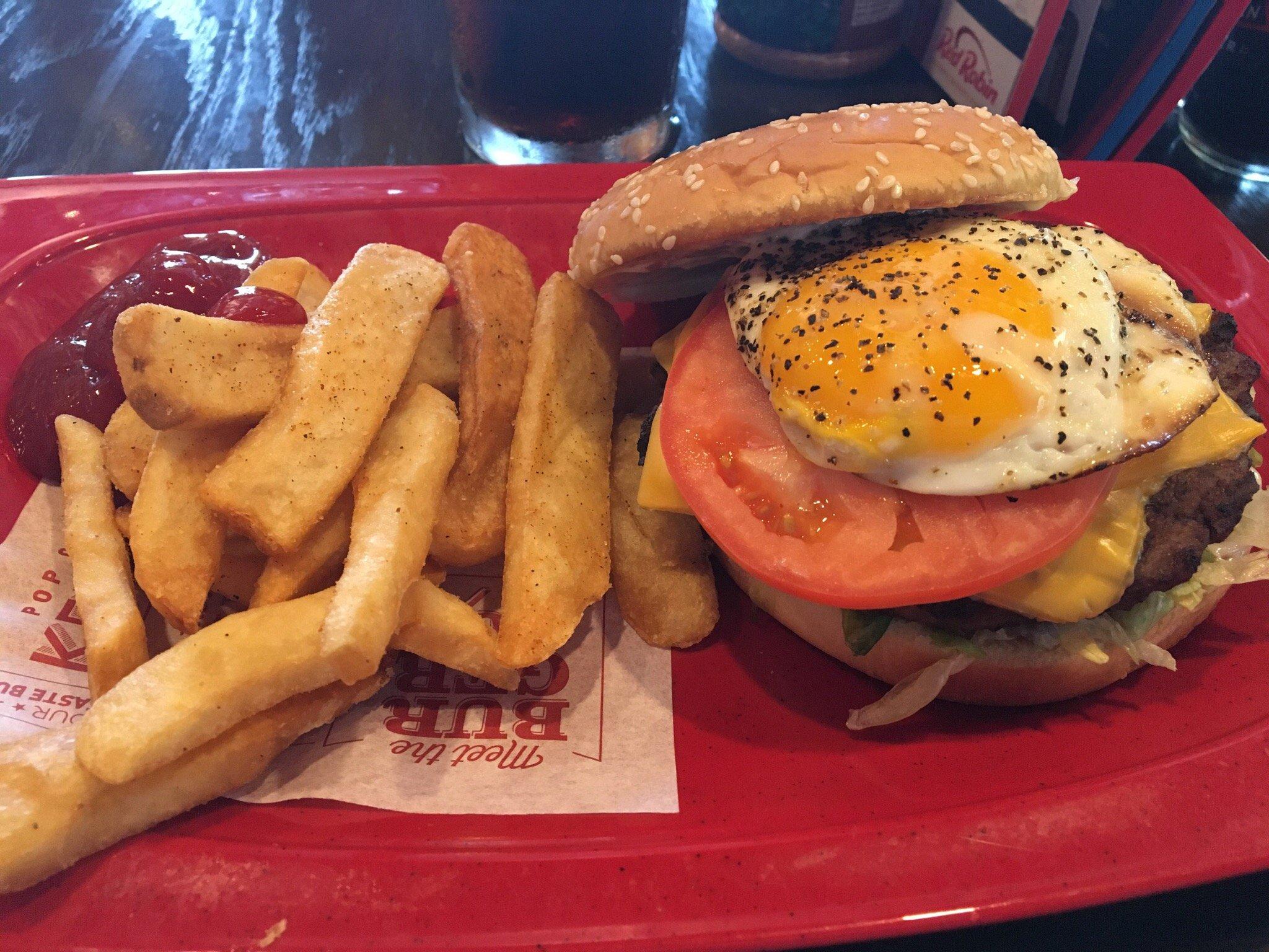 Red Robin Gourmet Burgers and Brews