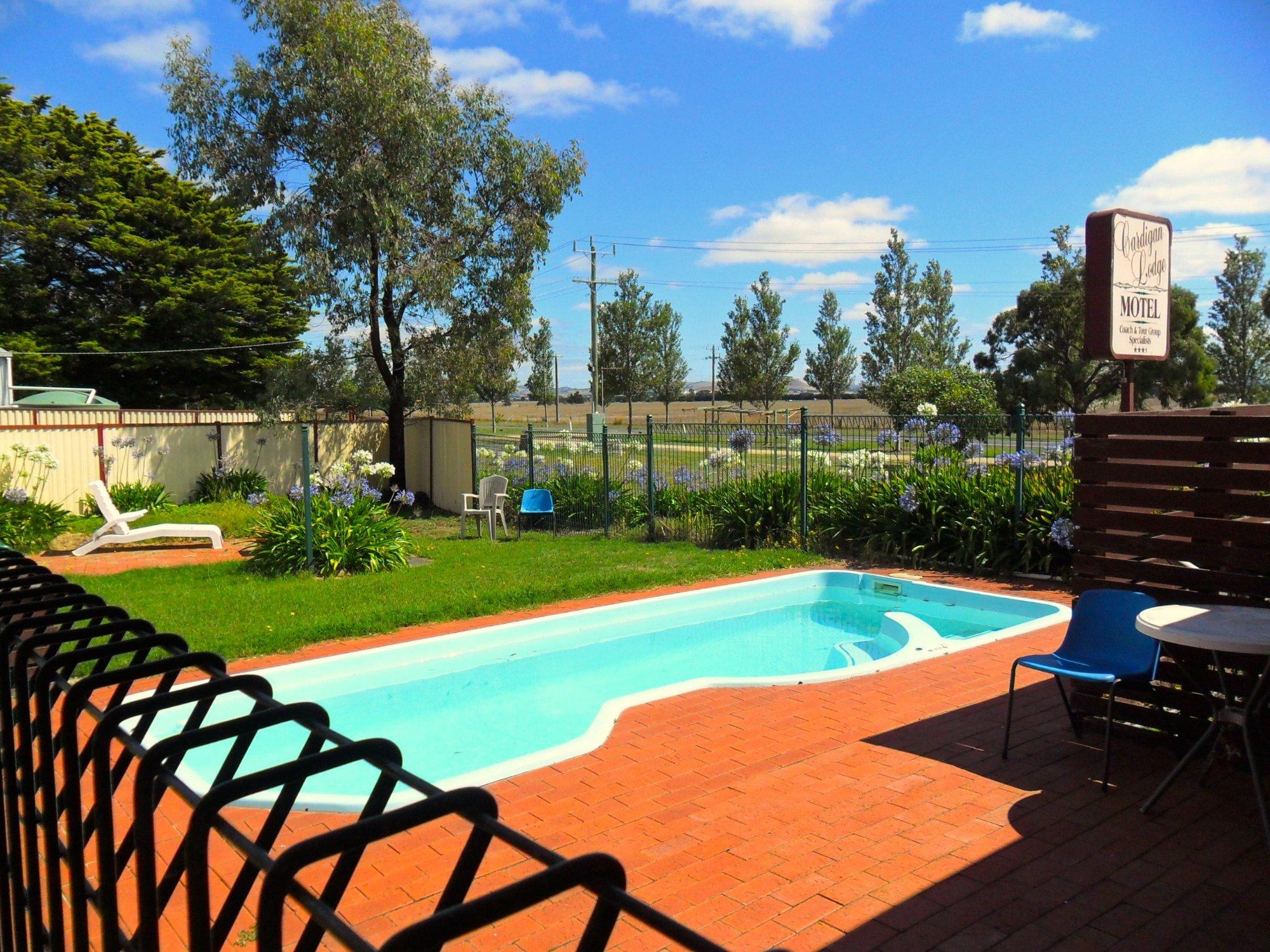 Cardigan Lodge Motel