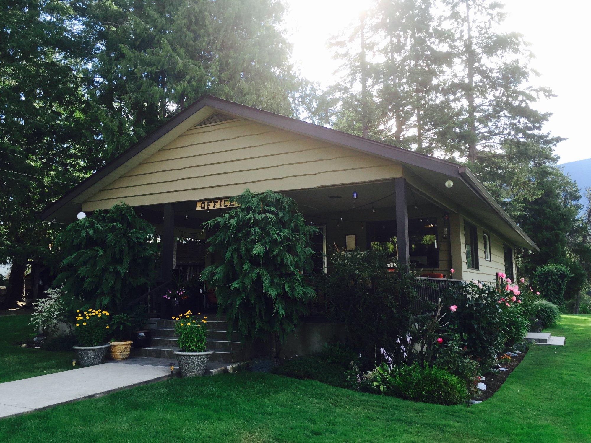 Birch Grove RV Park & Marina