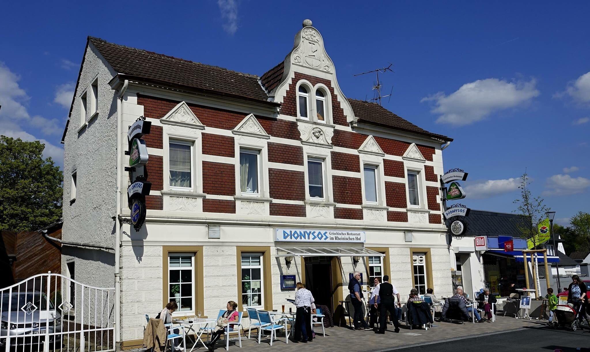 Photo by gerdhachtel