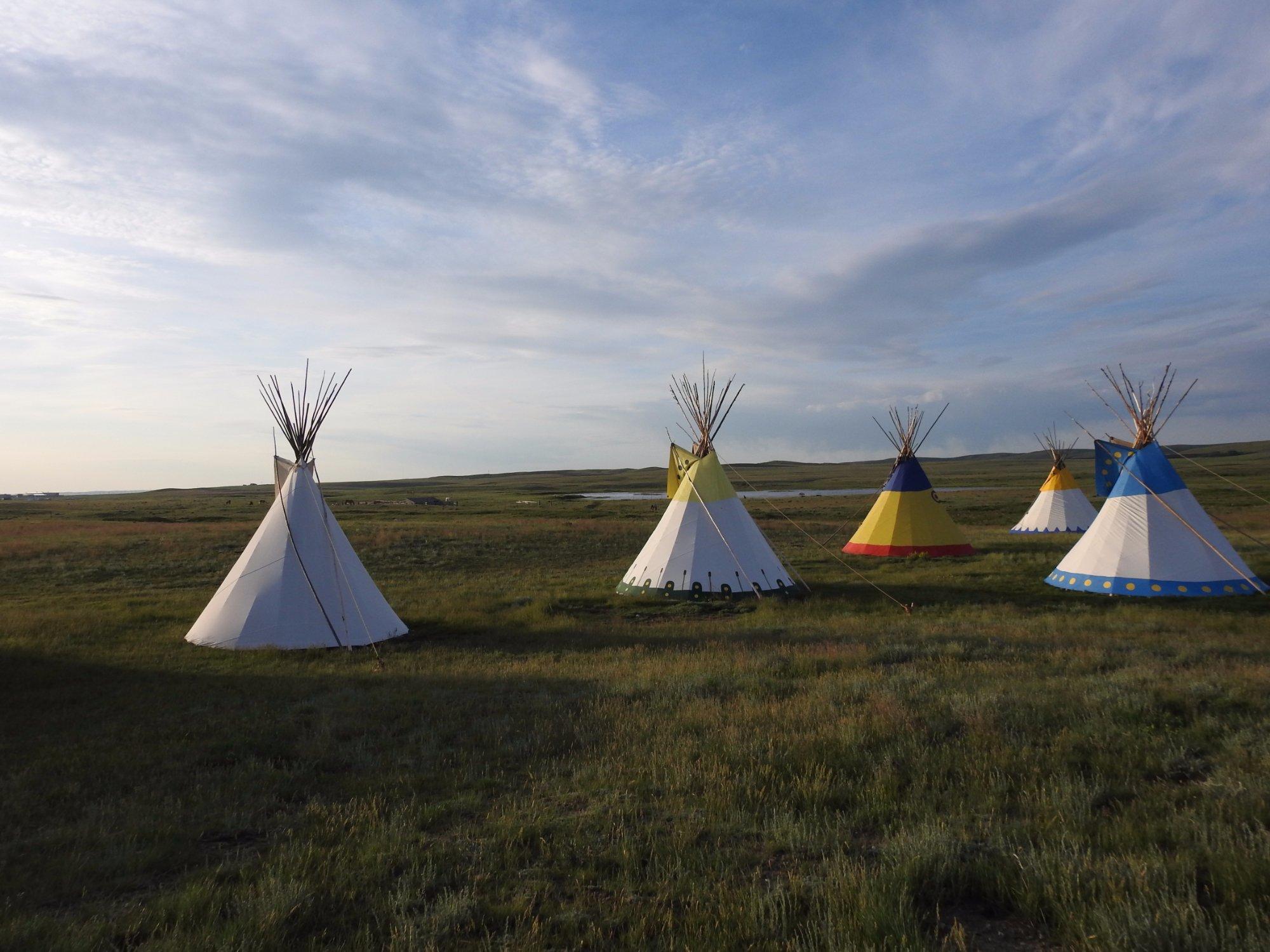 Lodgepole Gallery & Tipi Village