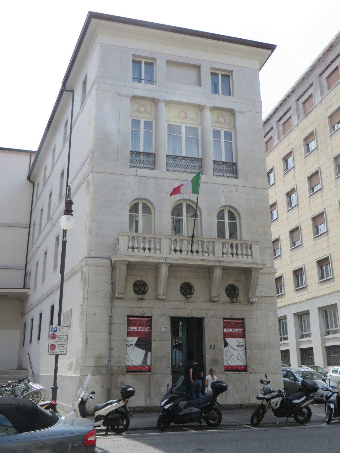 Palazzo Costanzi