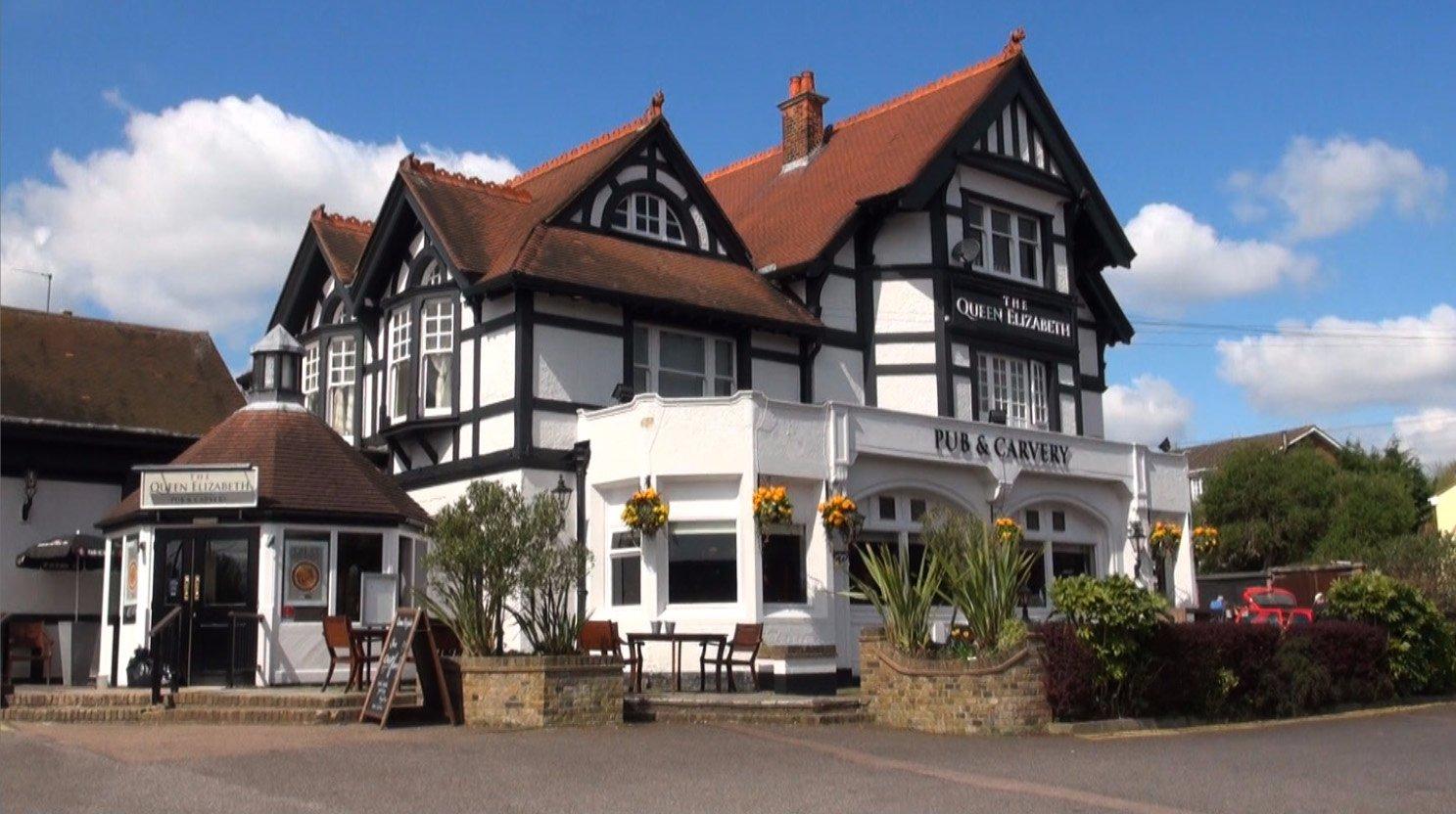 Chigwell Tours and Visits