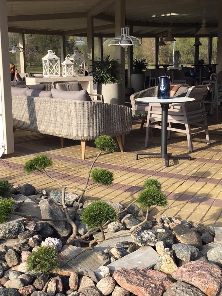 Elingas Restaurant & Bar