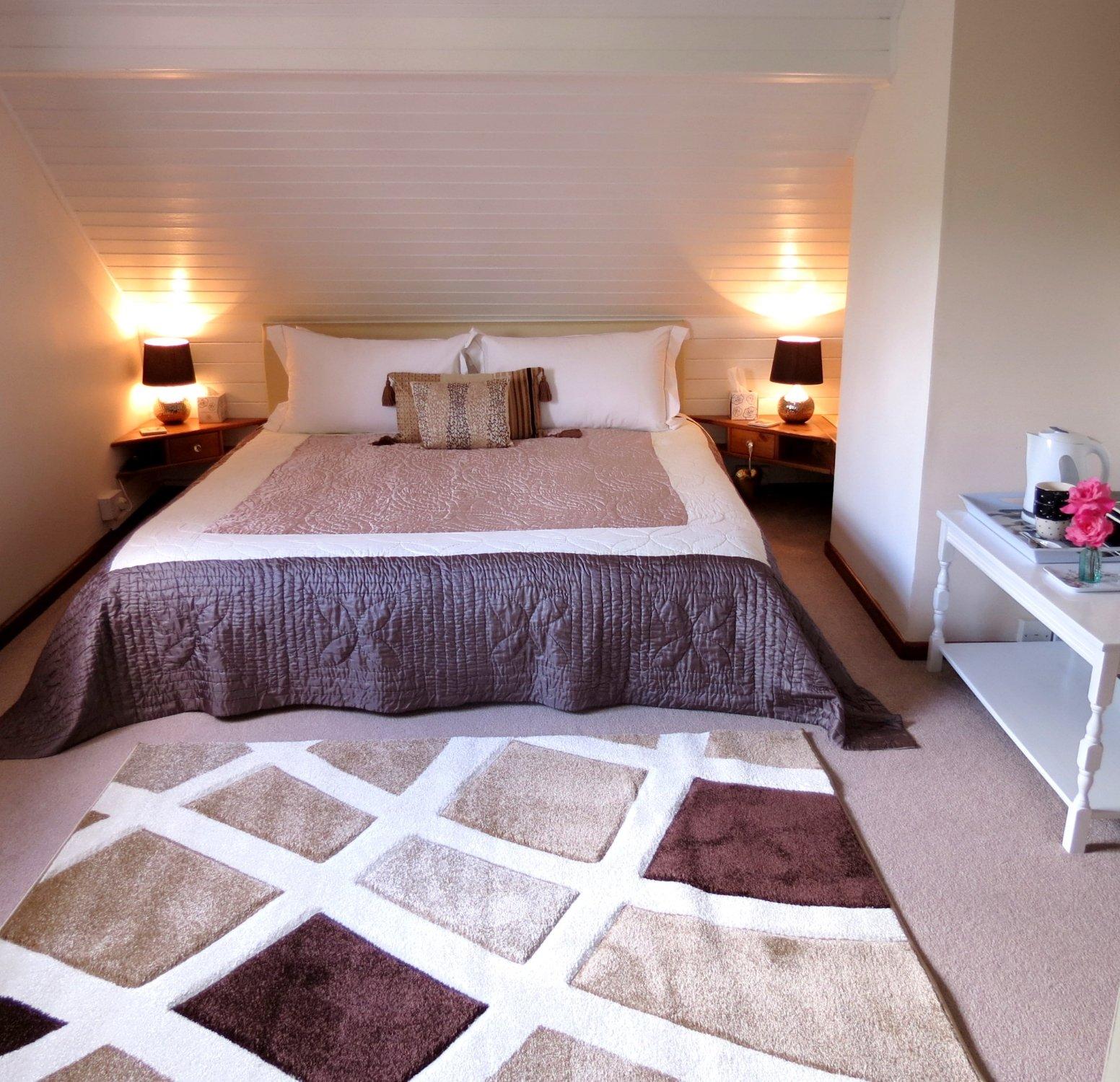 Stone's Throw bed and breakfast