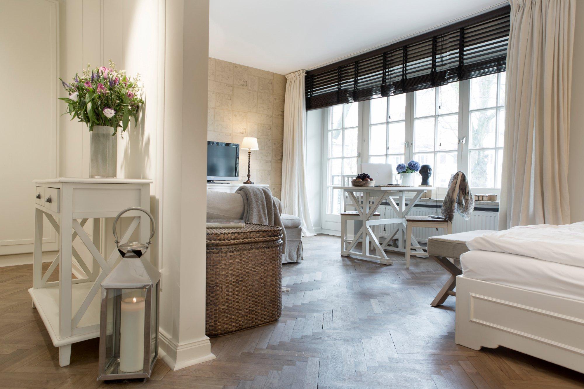 Von Deska Townhouses - Ivy House