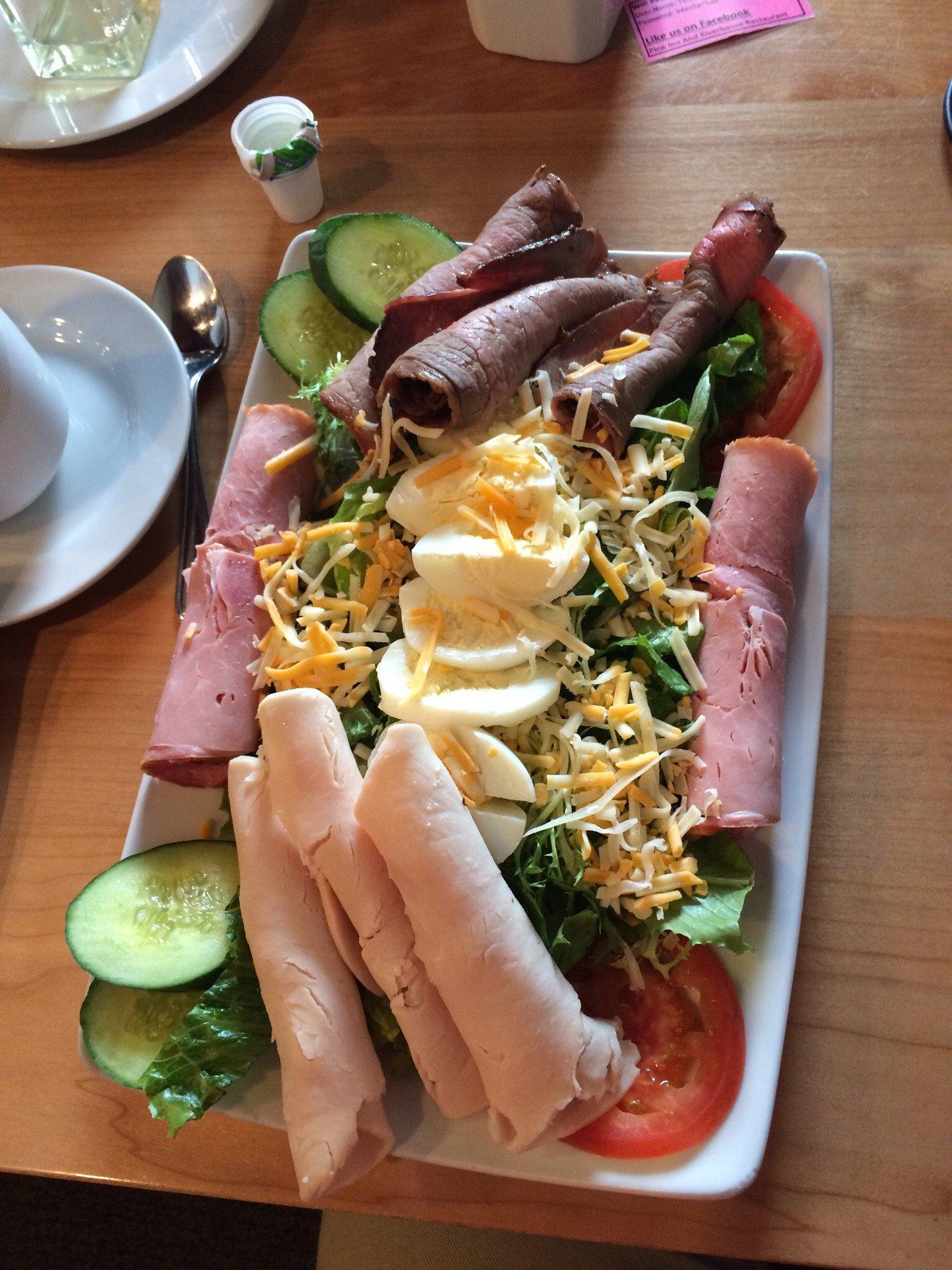 Riverhouse Restaurant