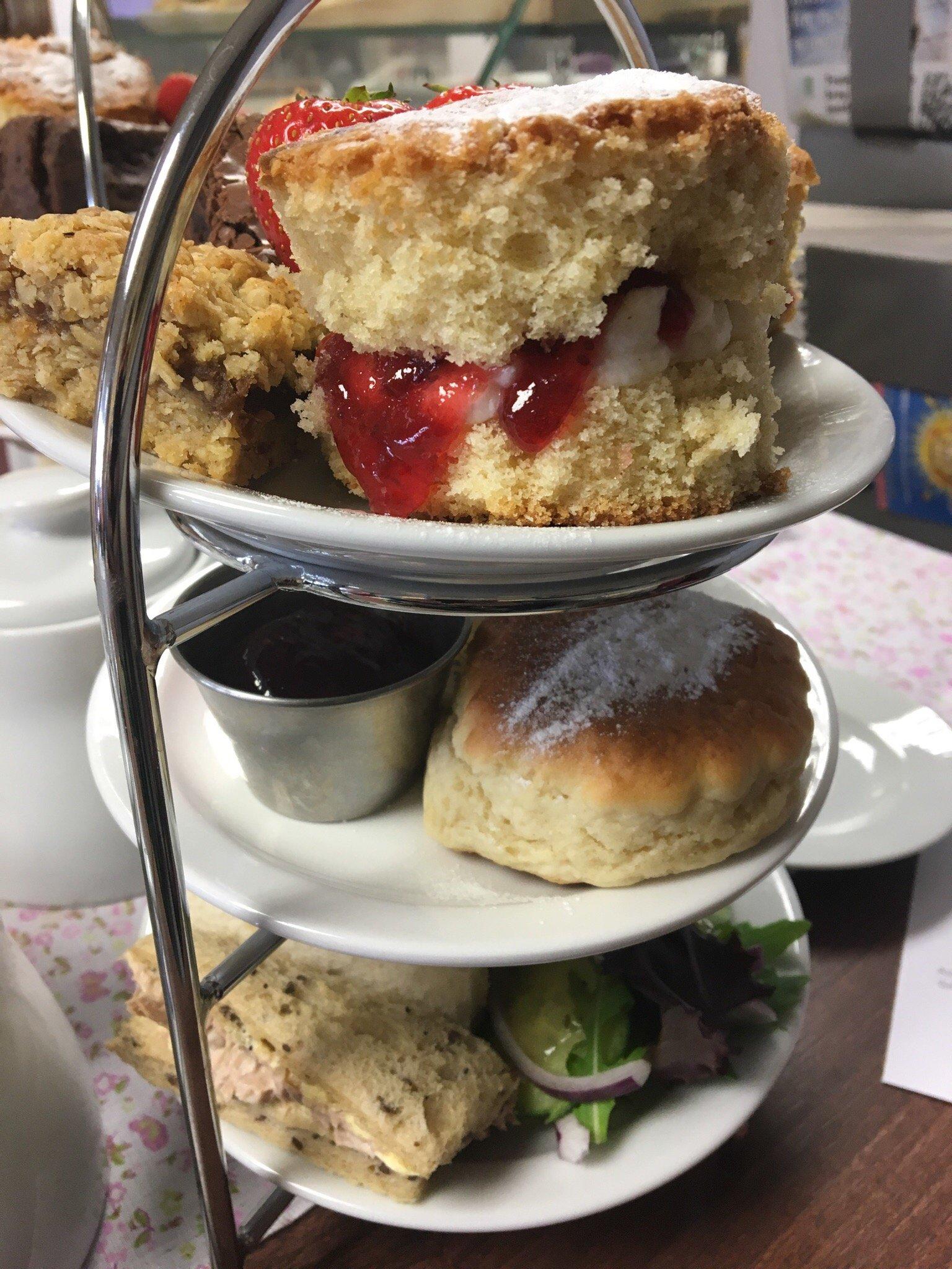 The Hive Craft Café