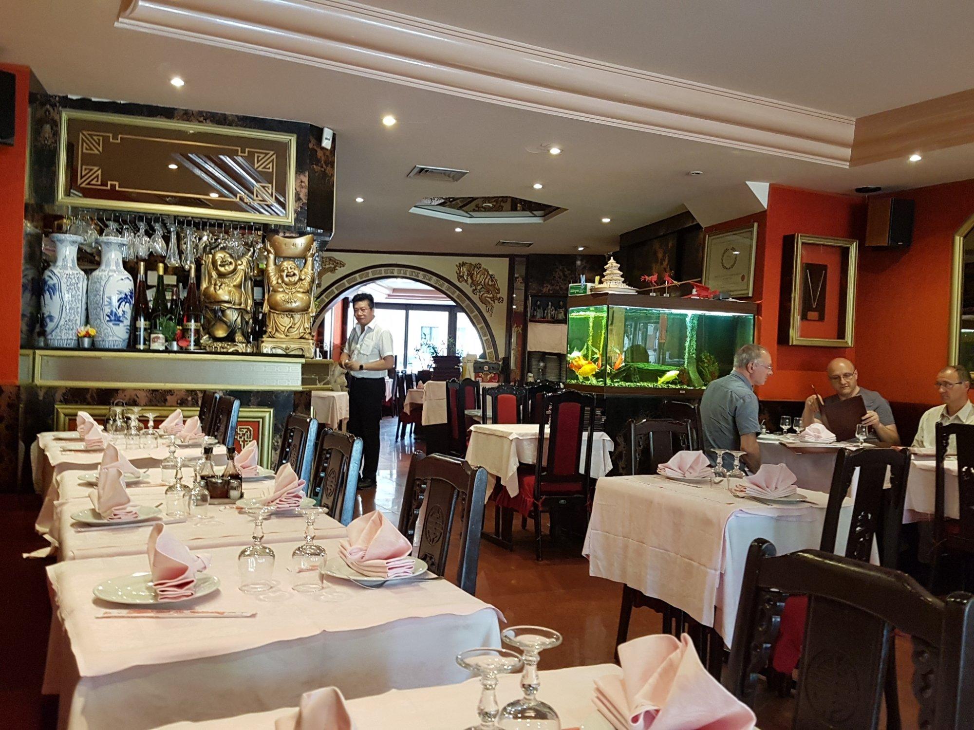 Au Palais des Rizières