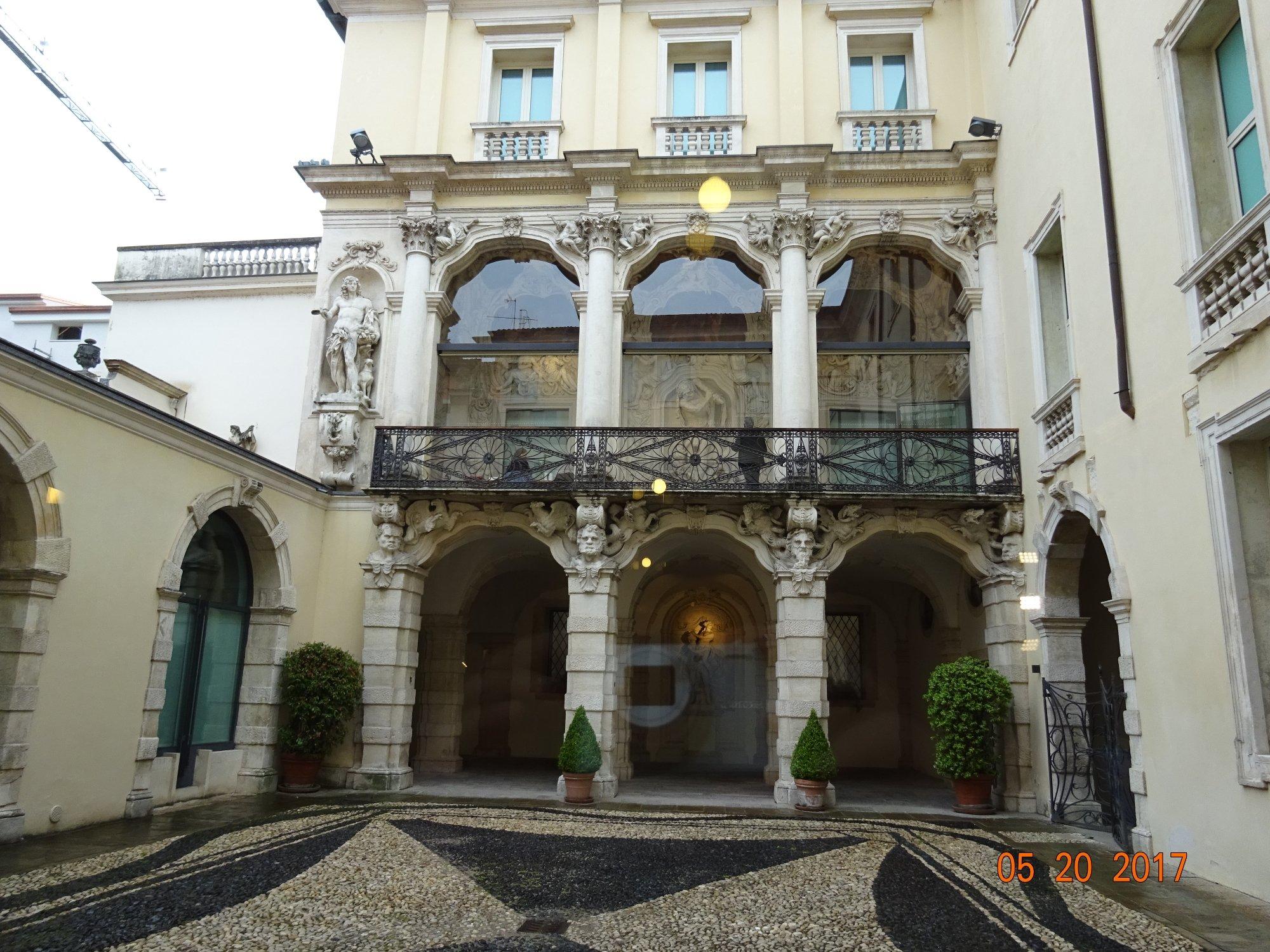 Gallerie di Palazzo Leoni Montanari