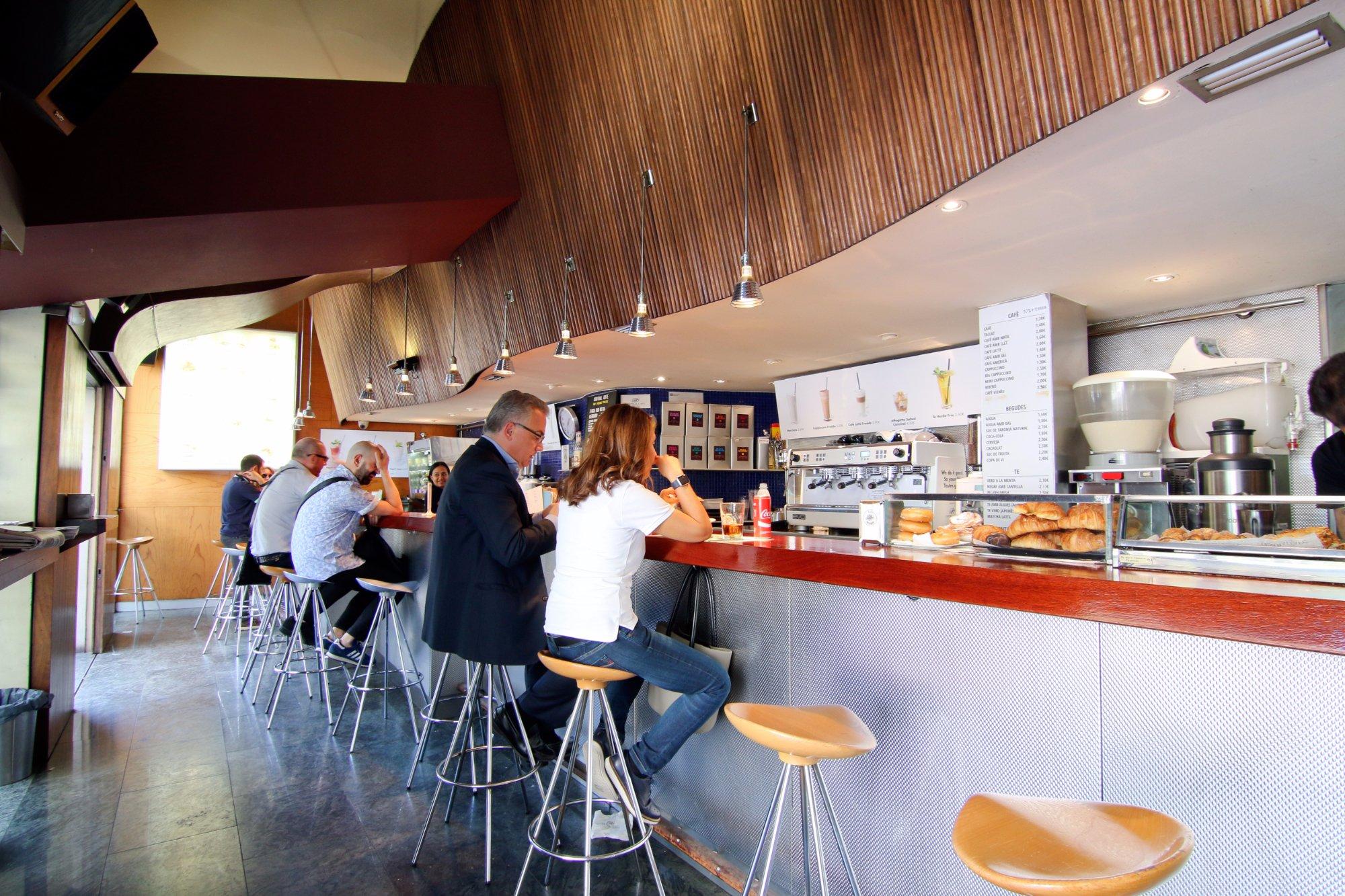 Central Café (Calvet)