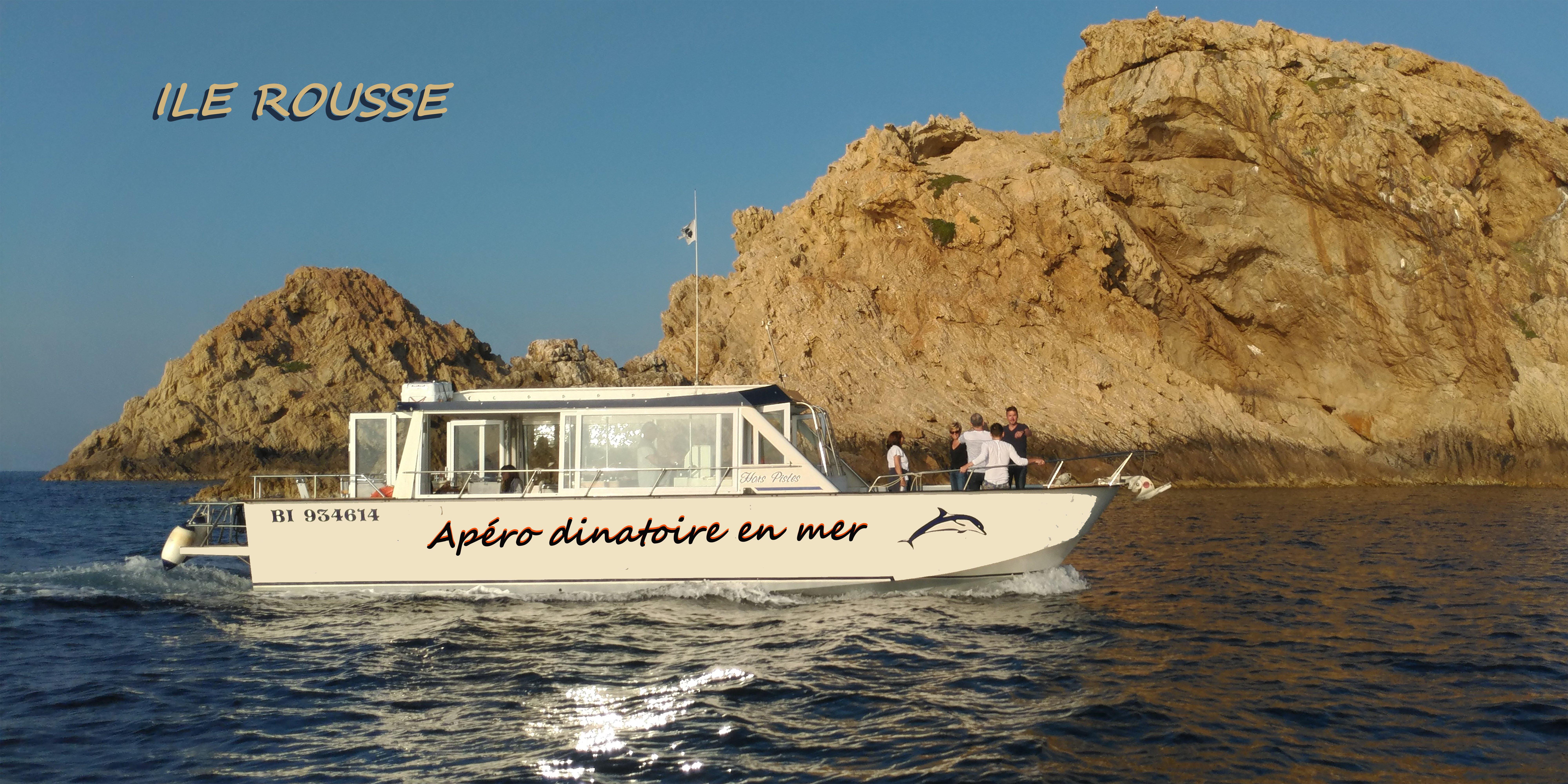 Apéro en mer à Ile Rousse à bord de Hors Pistes