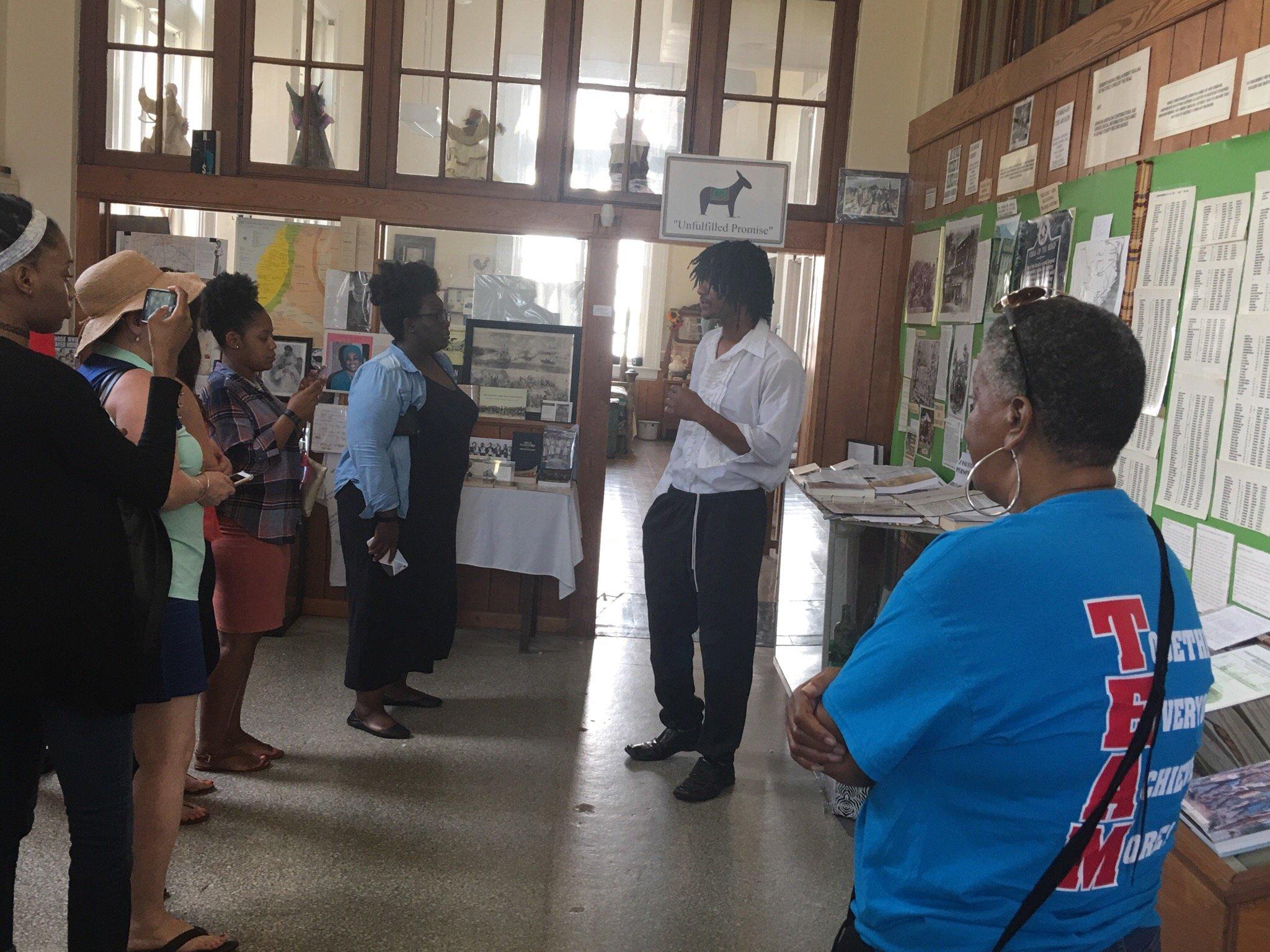 Miss Lou Heritage Group & Tours