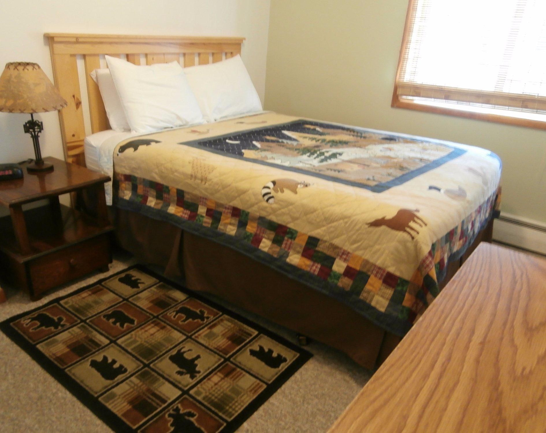 Superior Motel & Suites