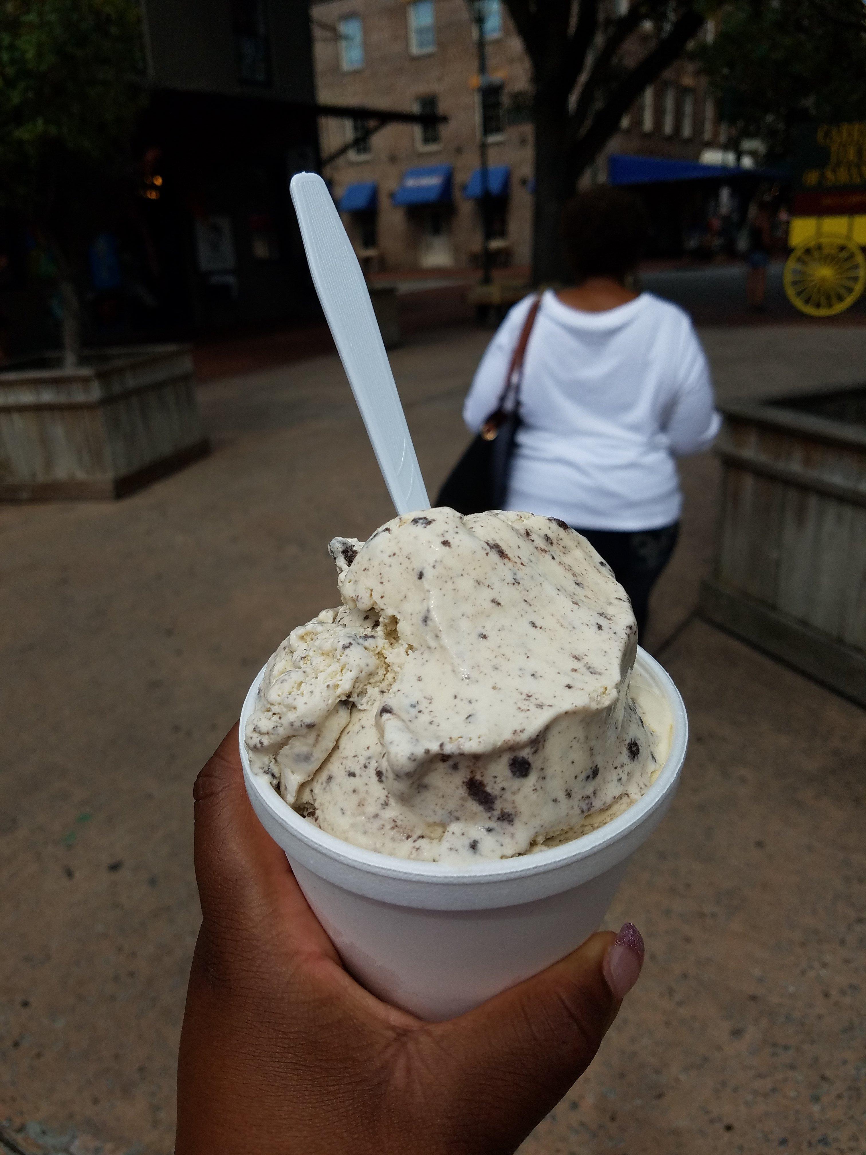 Cinnamon Bear Country Store