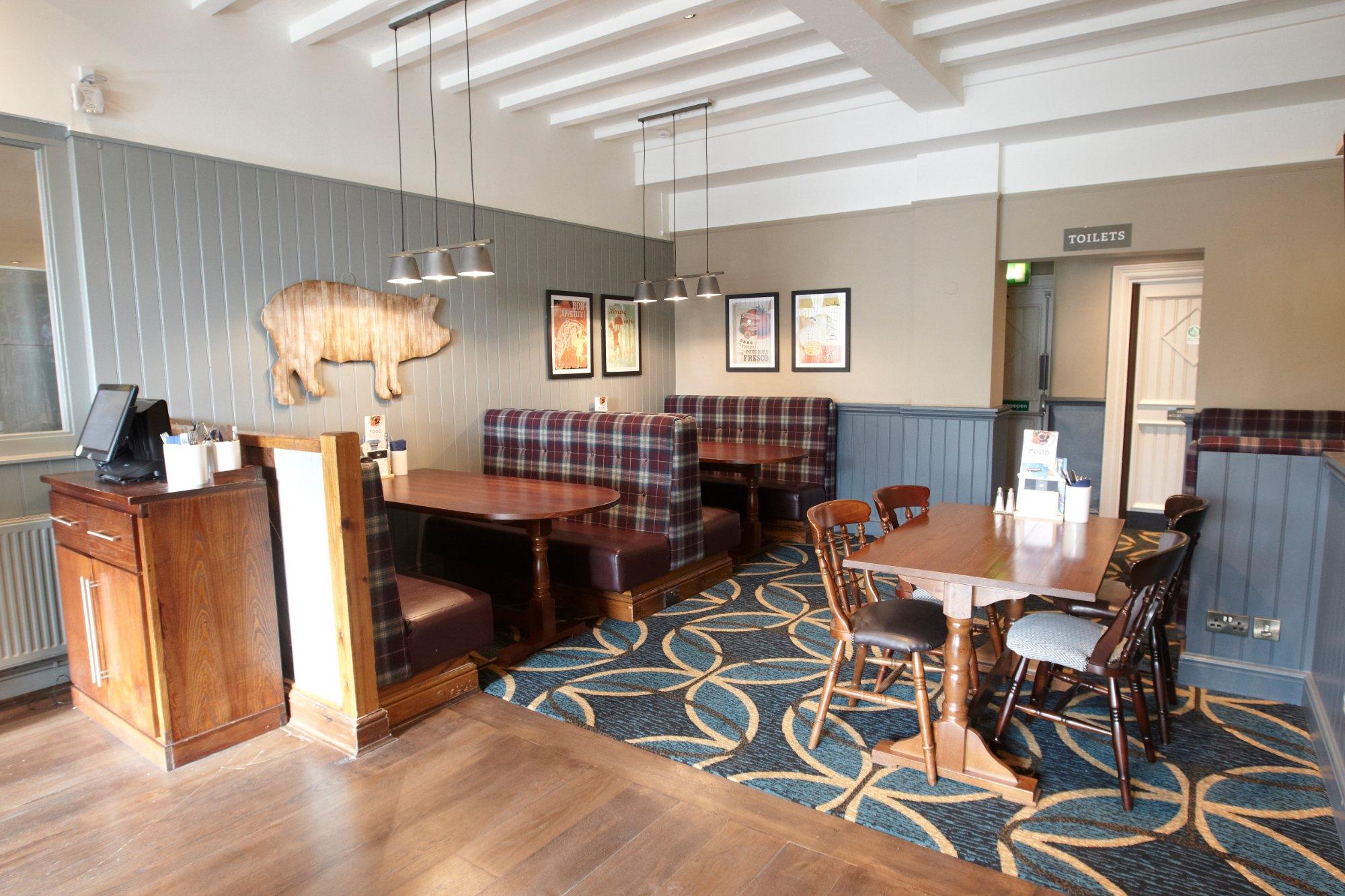 The Highwayman Stonehouse Pizza & Carvery