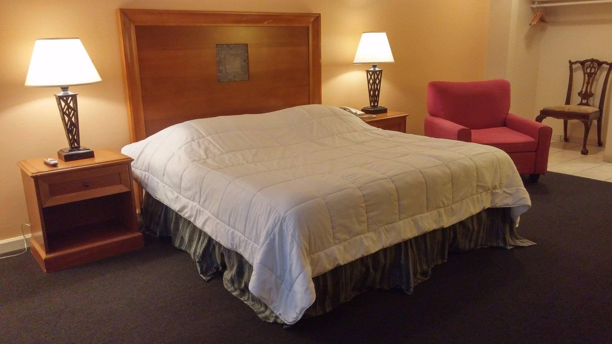 Grays Harbor Inn & Suites