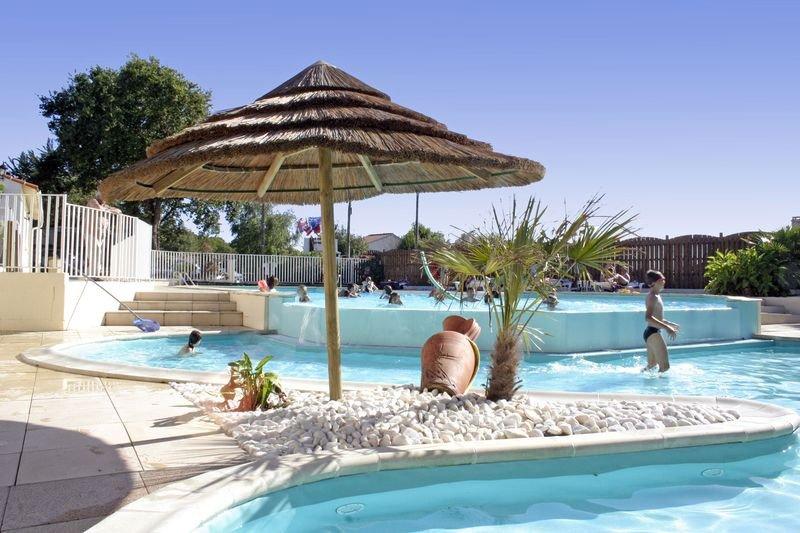 Camping Le Port Chéri