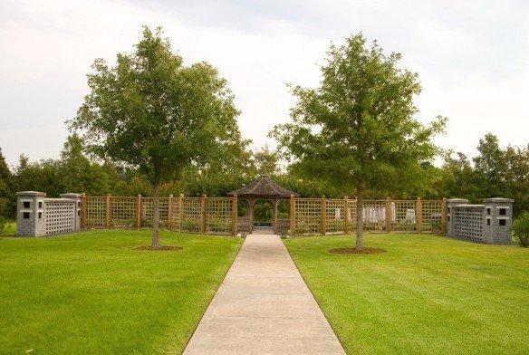 Forest Park East Funeral Home & Cemetery