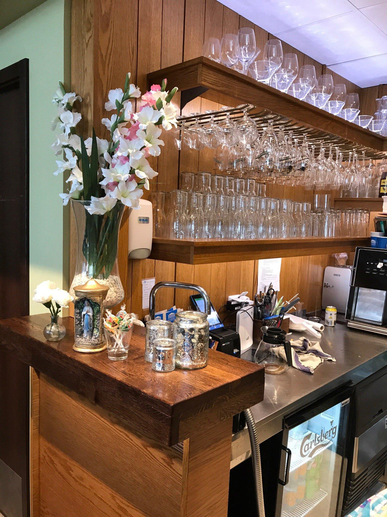 GREKISKA Grill & bar Rosersberg