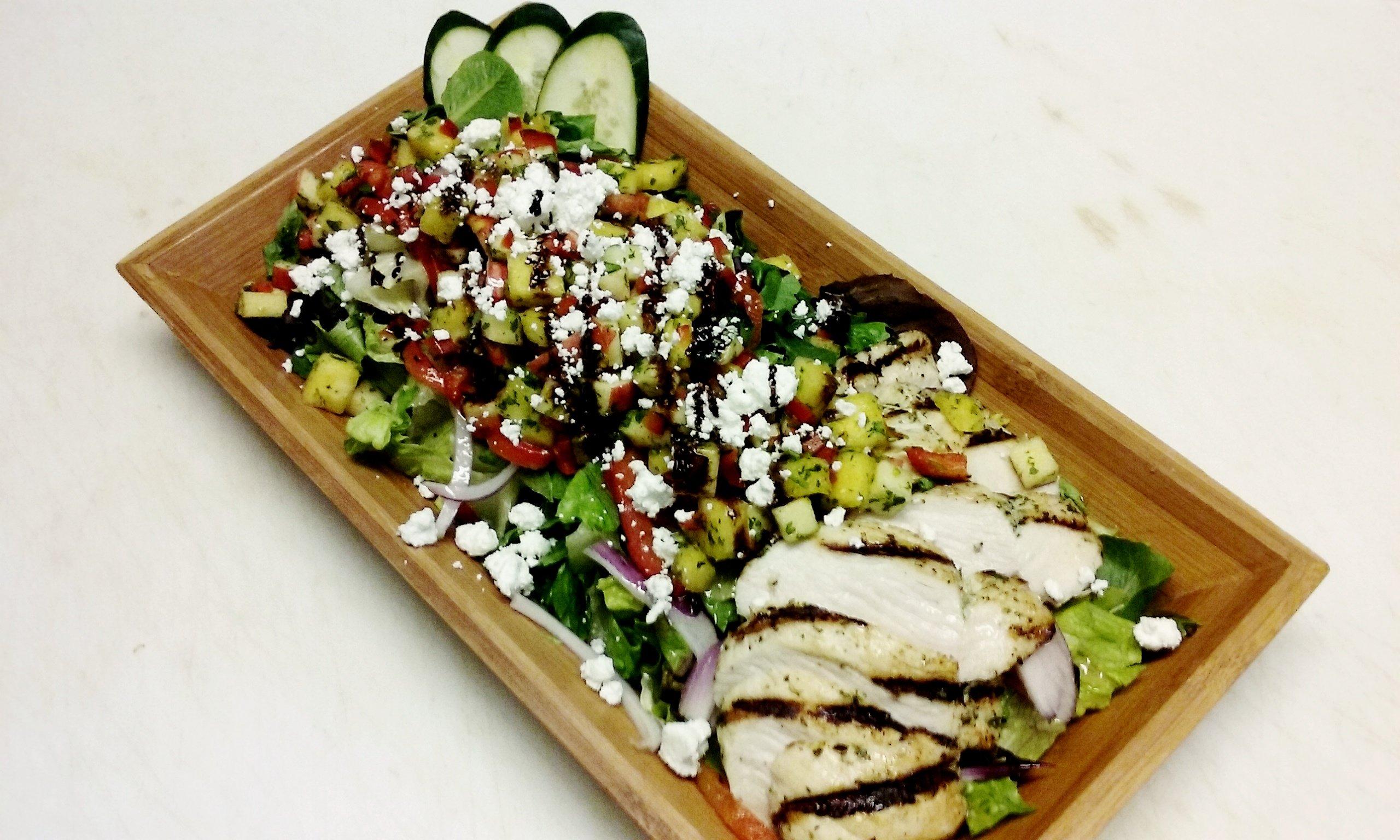 Freddy's Grille At The Pines