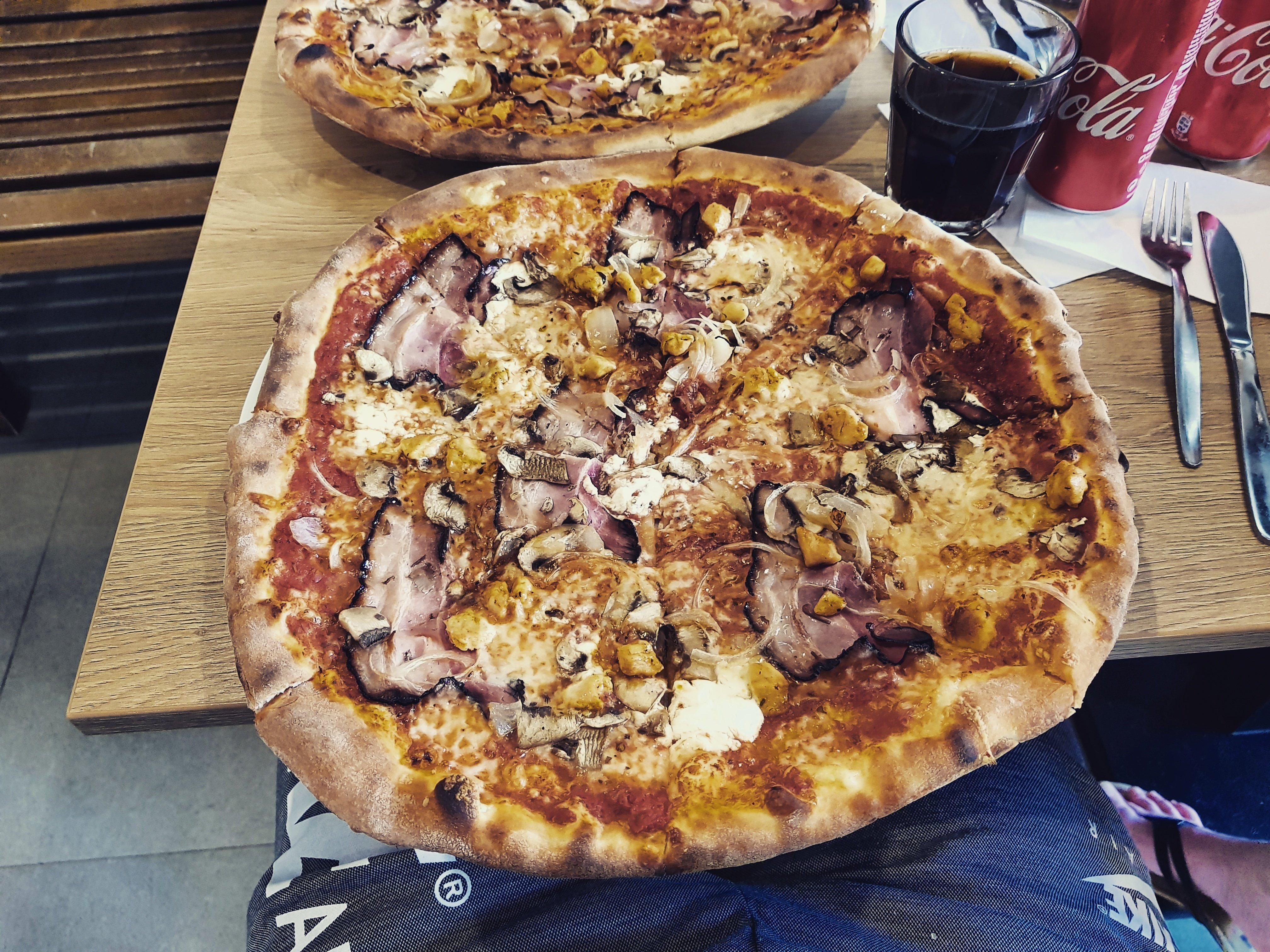 Pizza Banditos - Bistro - Coffé