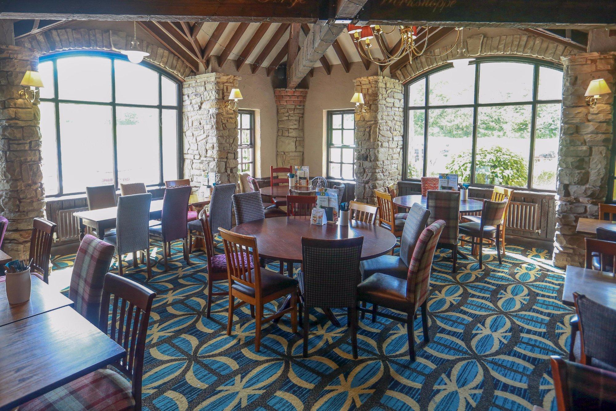 Bells of St Marys Stonehouse Pizza & Carvery