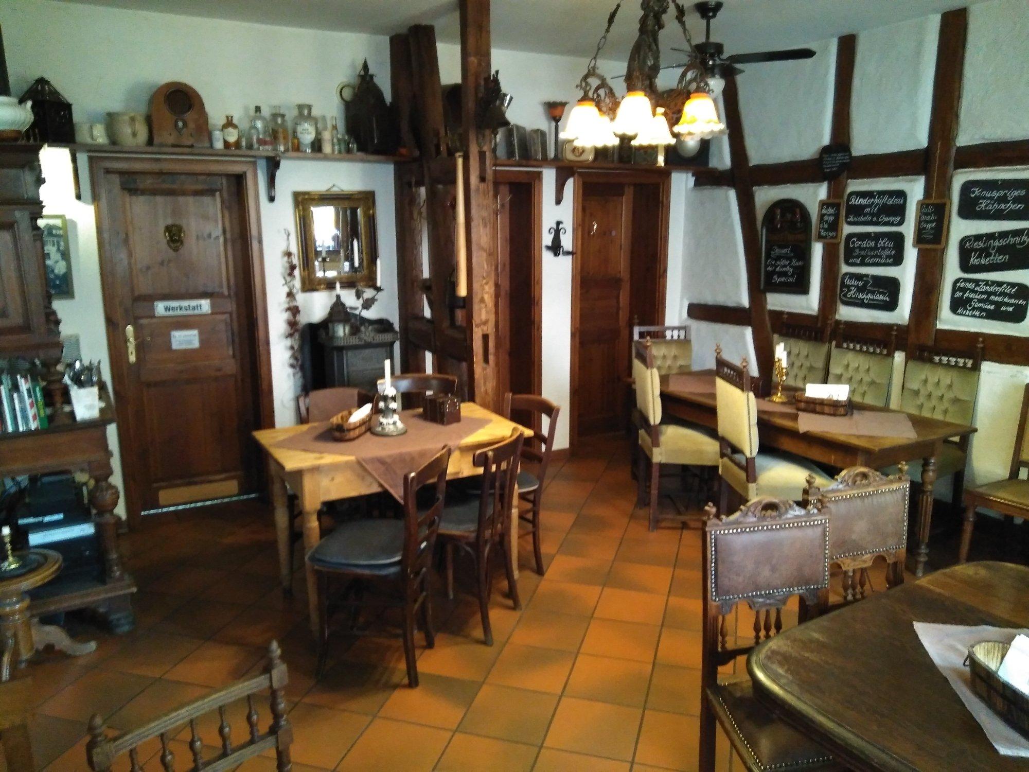 Das Loreley Weinstuebchen