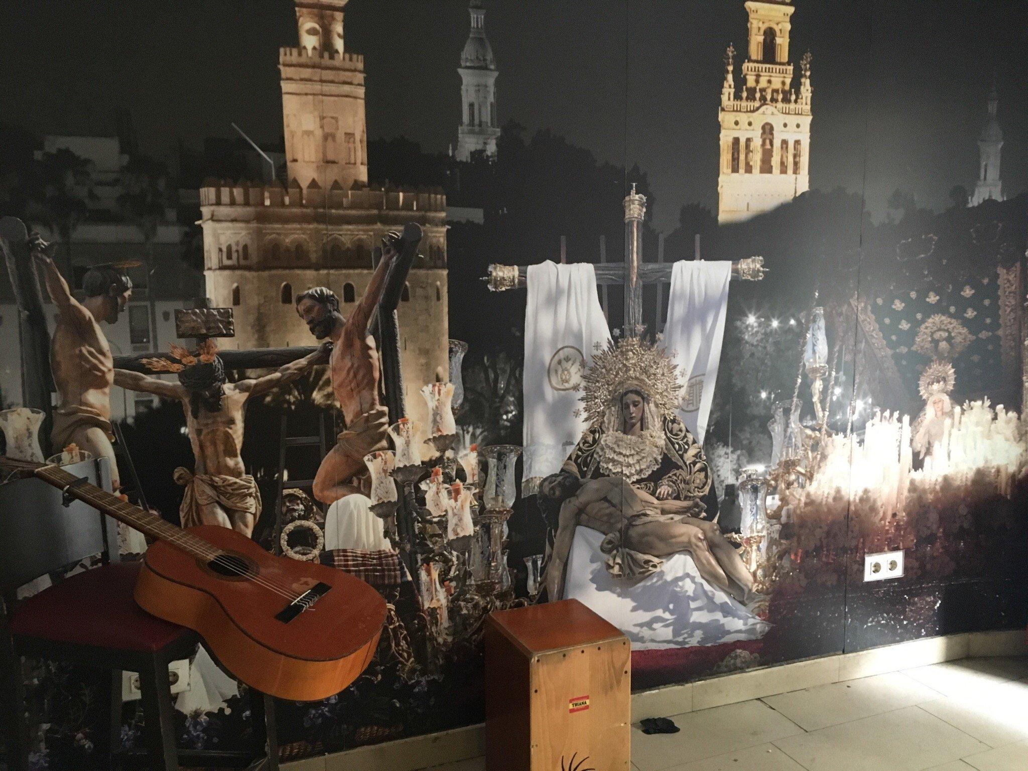 Photo by MaxwellE_11