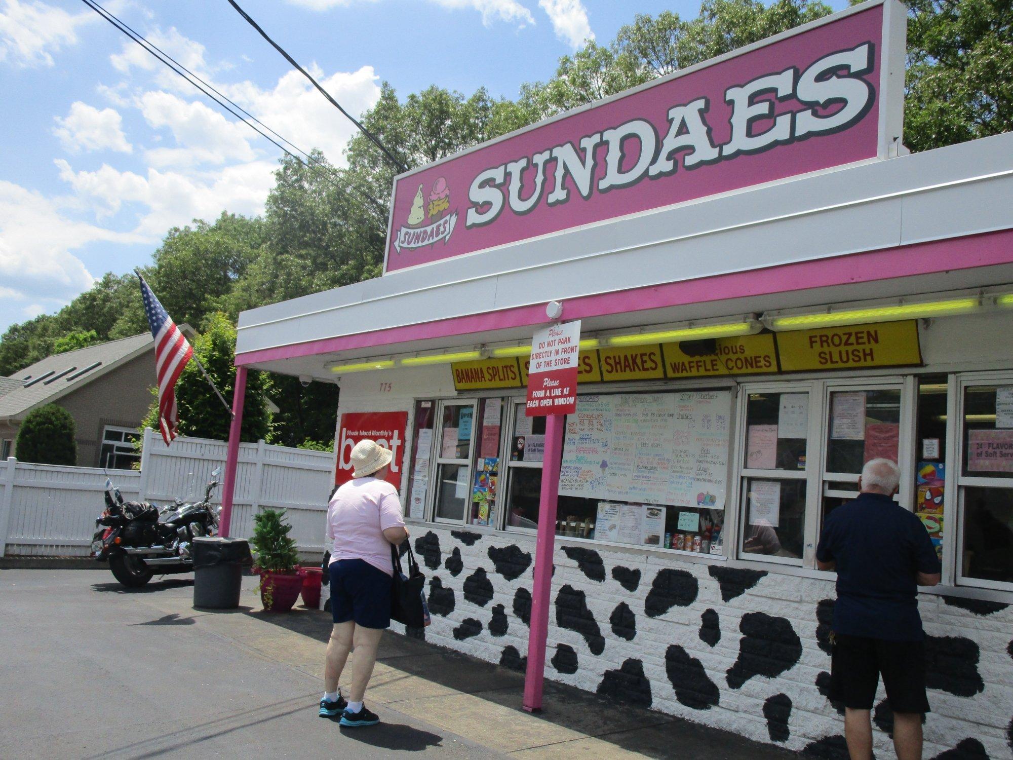 Sundaes Ice Cream