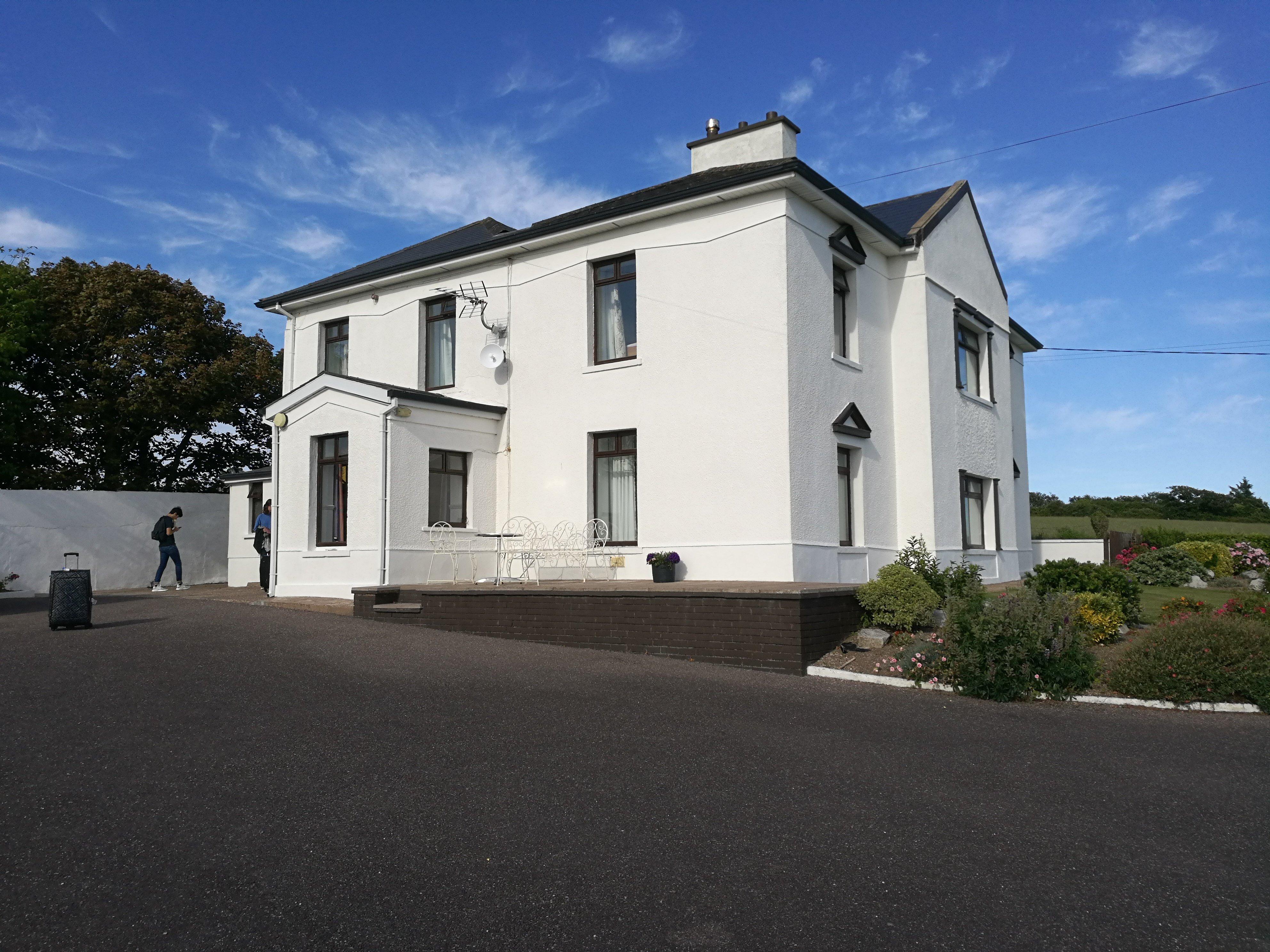 Castle Farm Bed & Breakfast