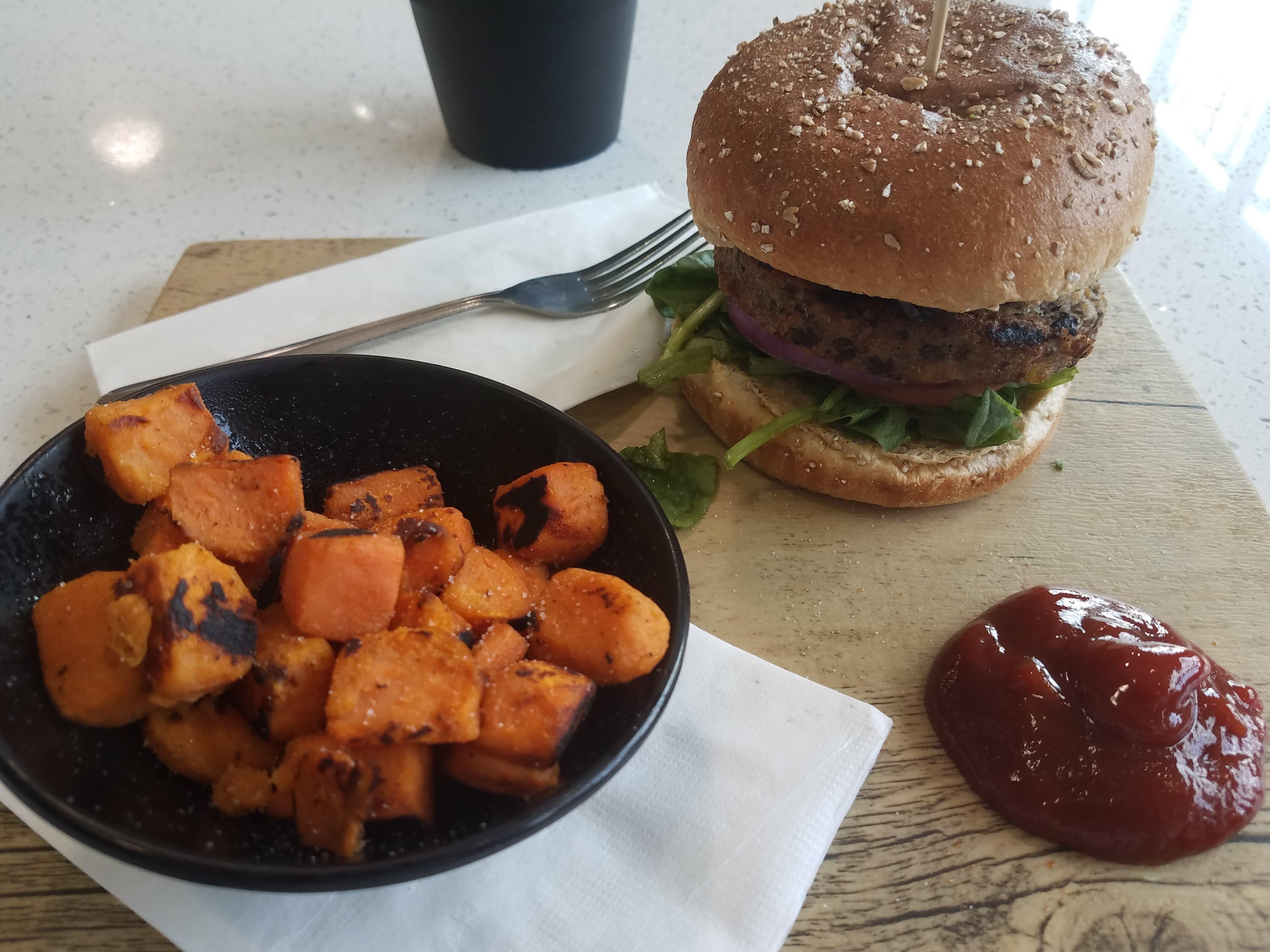 ProteinHouse