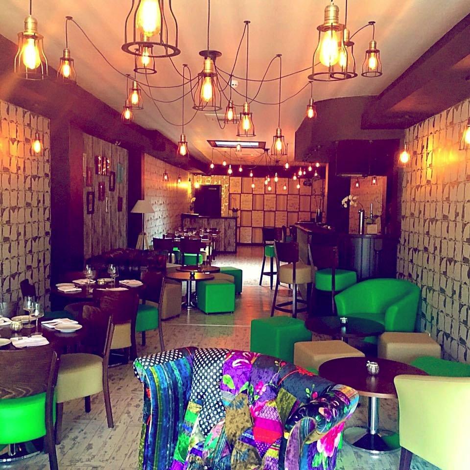 BNOVA Restaurant & Bar