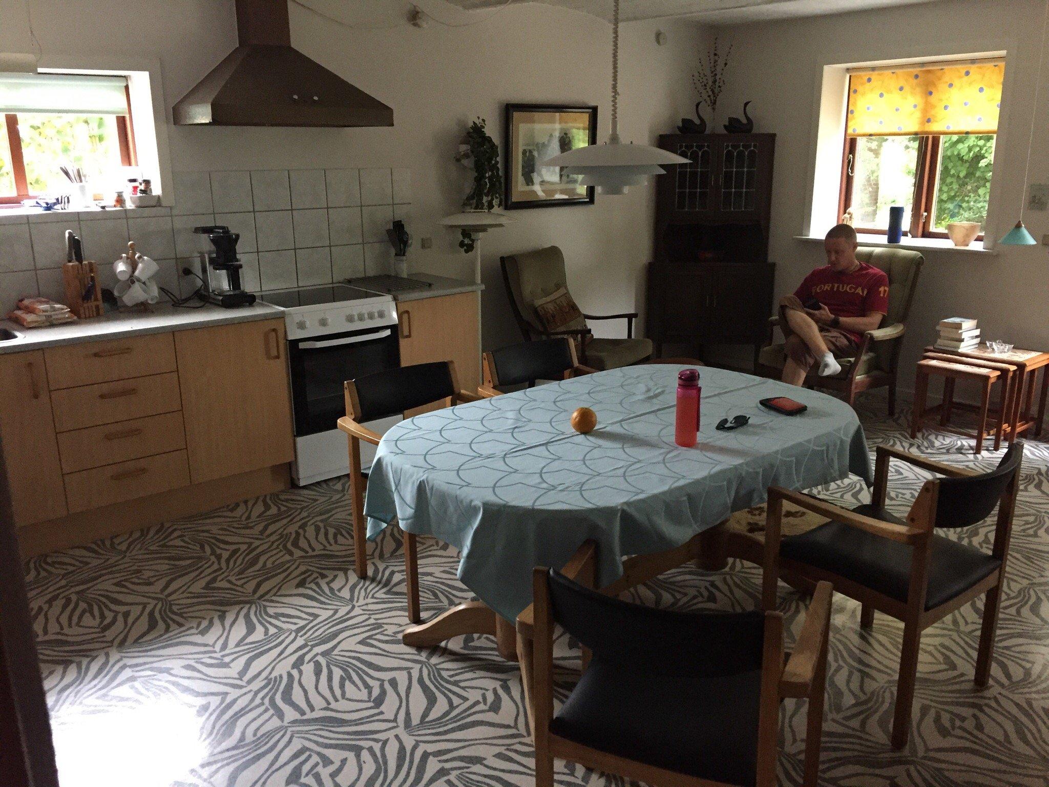 Horsted: Lejlighed og hytter