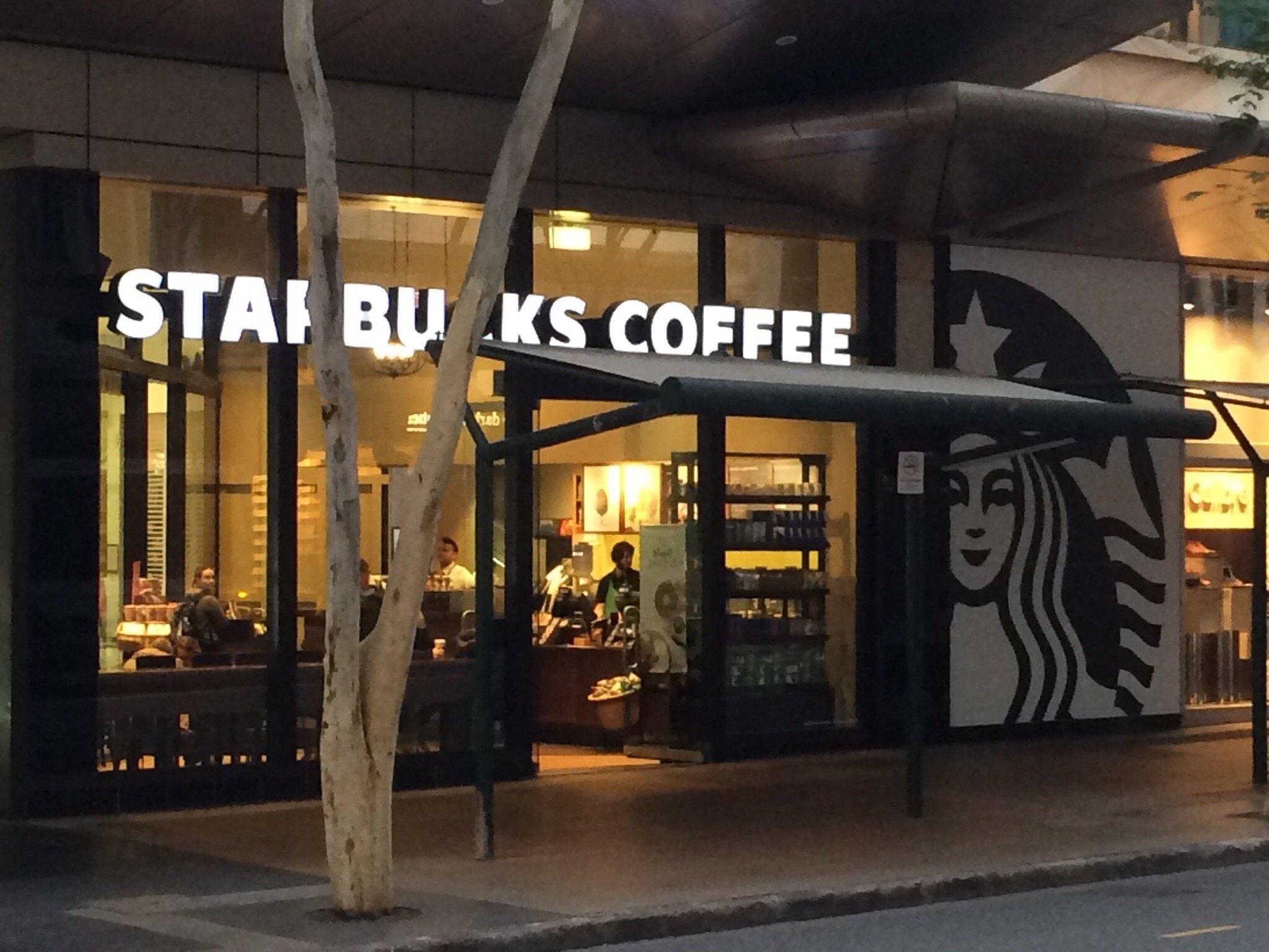 Starbucks Queens Plaza