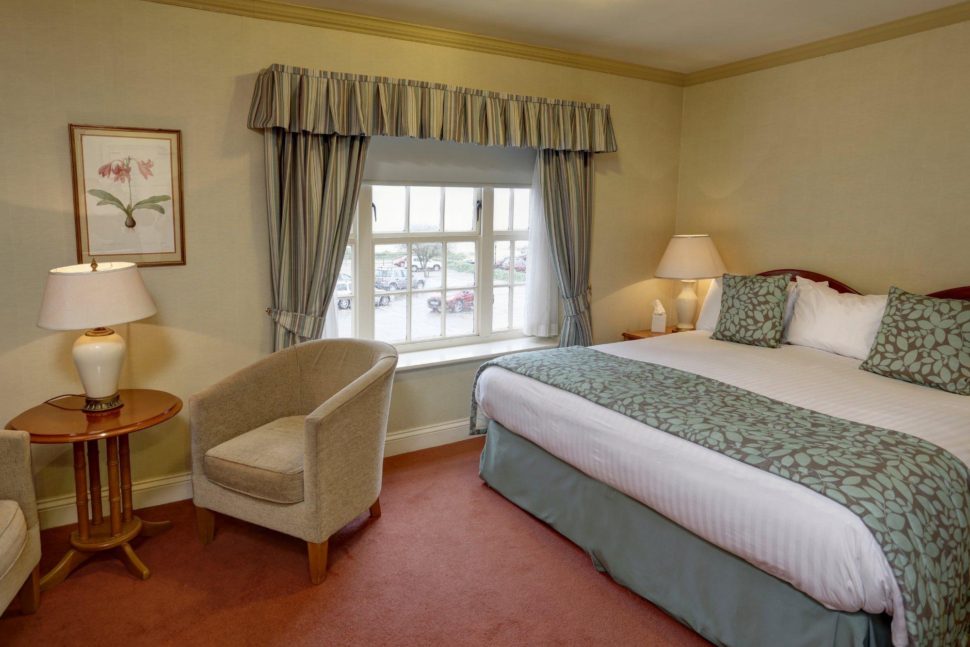 Le Strange Arms Hotel & Lodges