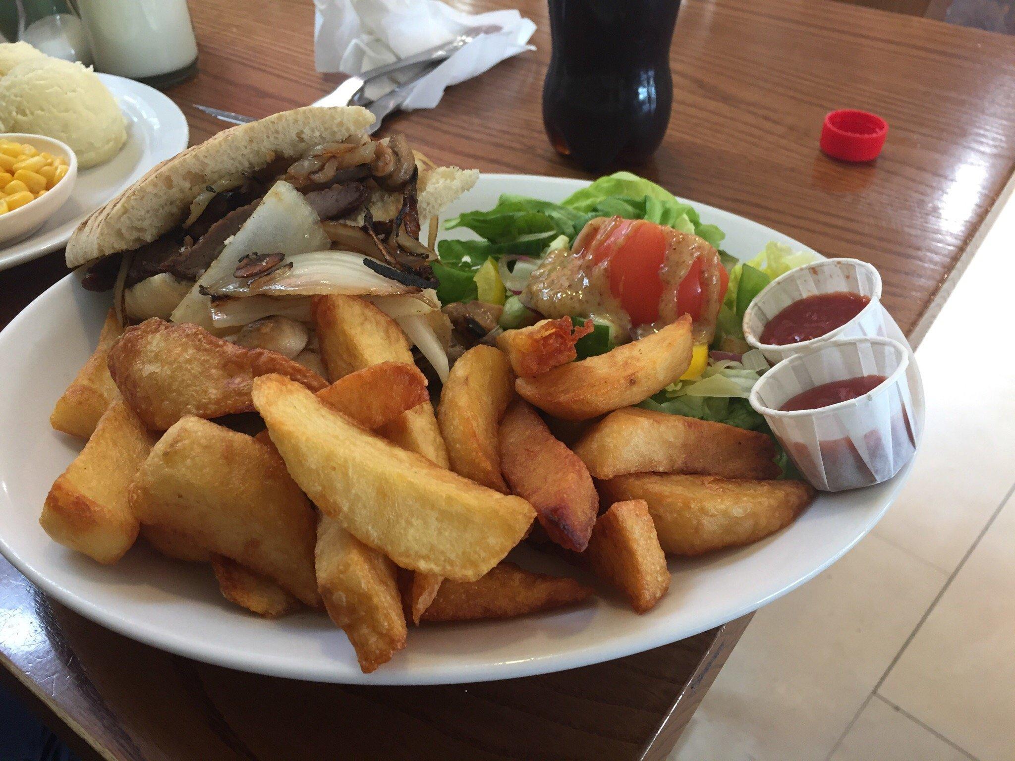 Riverhouse Restaurant