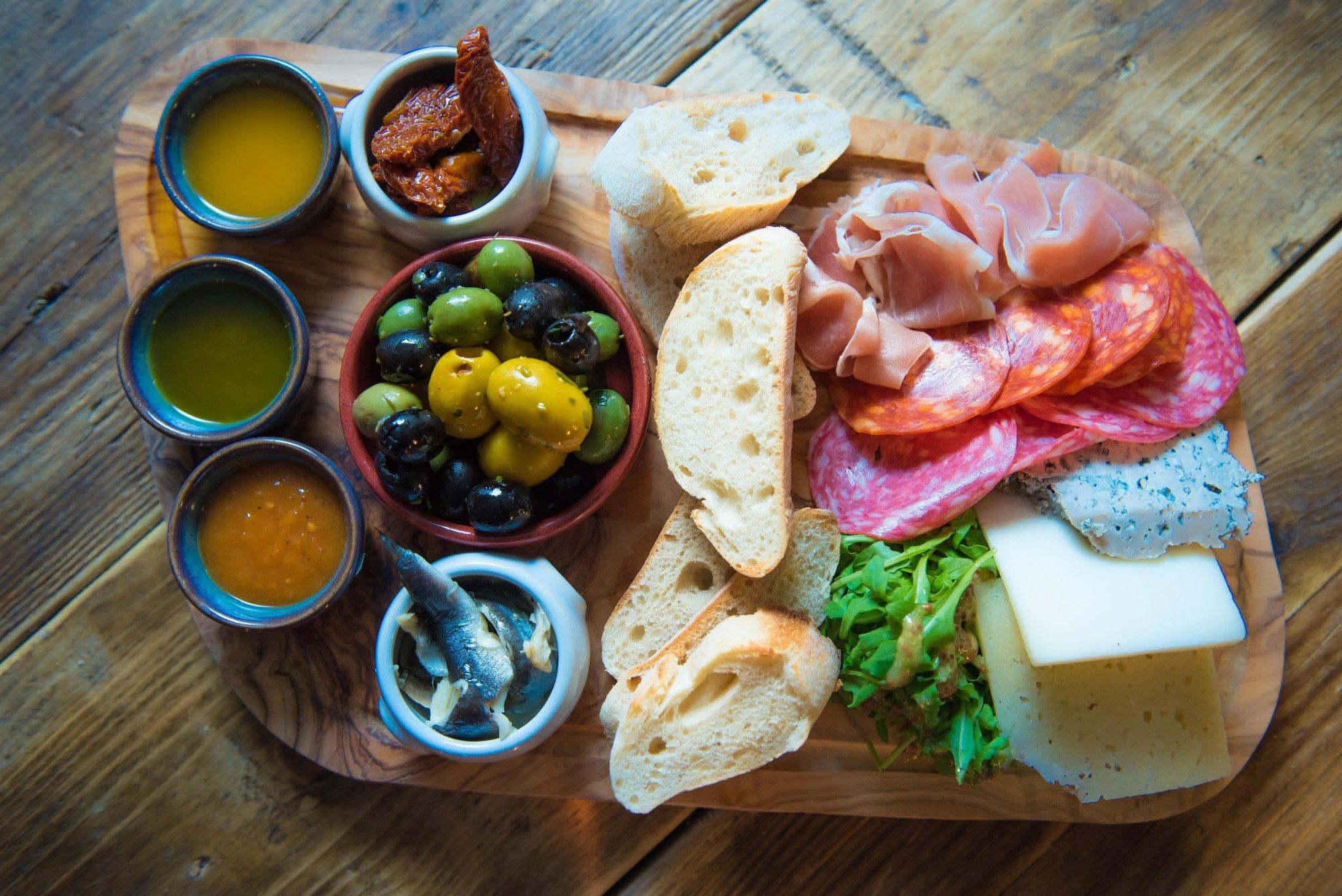 The Crook Bar & Bistro