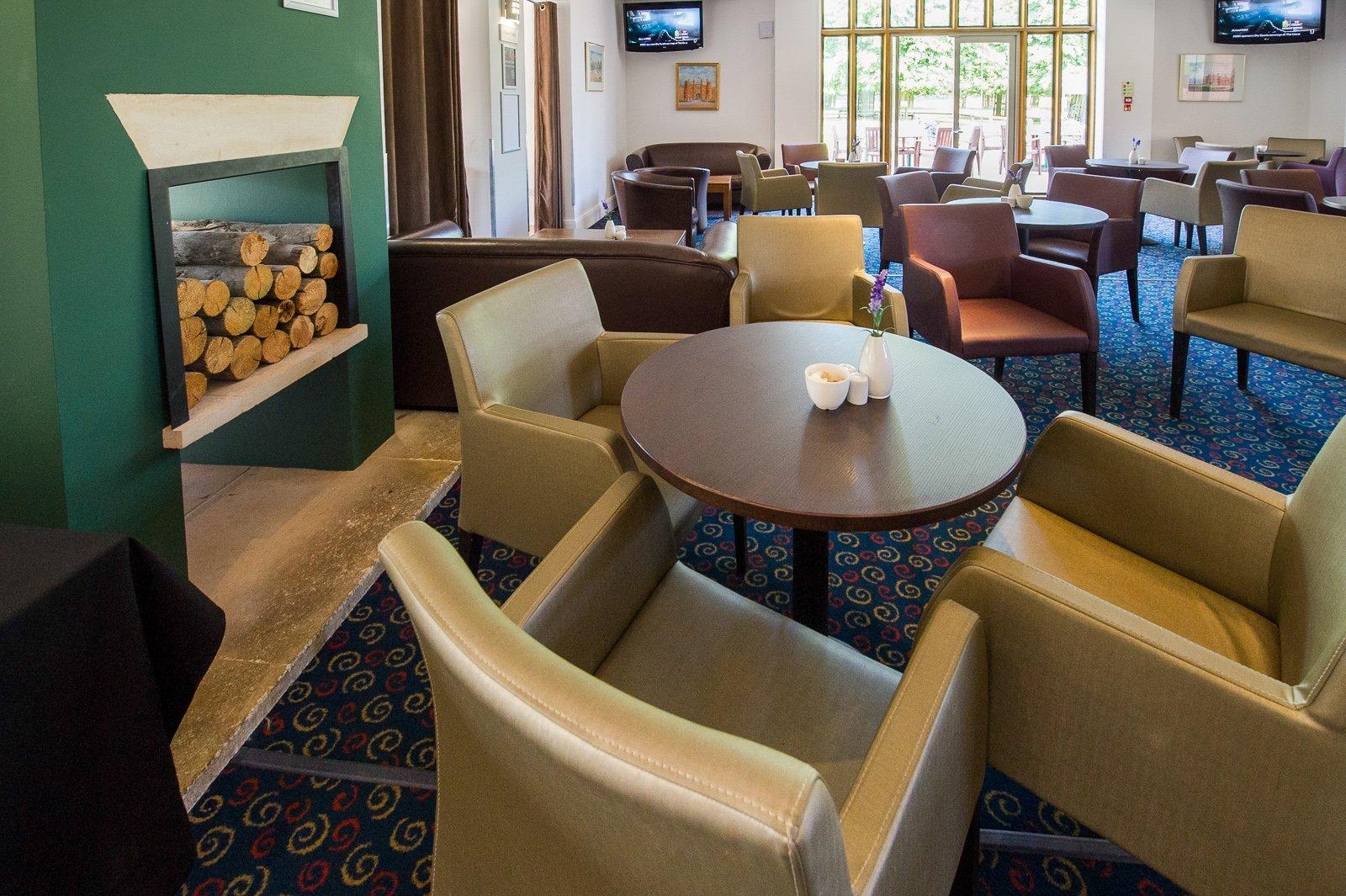 Hampton Court Palace Bar & Restaurant