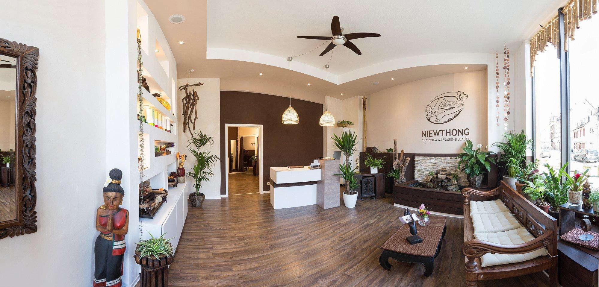 Niewthong Thai Yoga Massage & Beauty