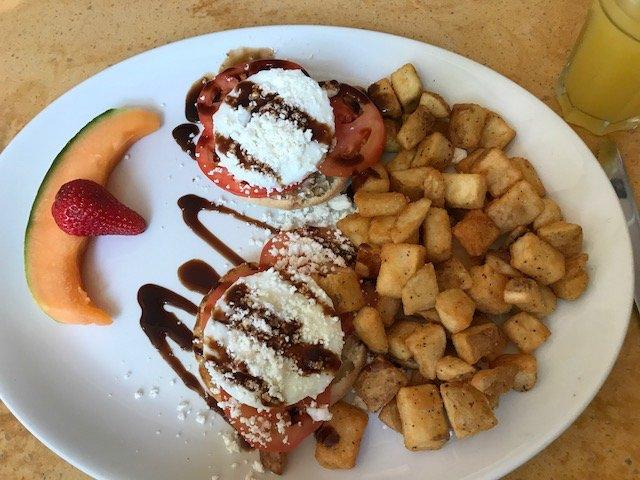 Fran's Restaurant and Bar