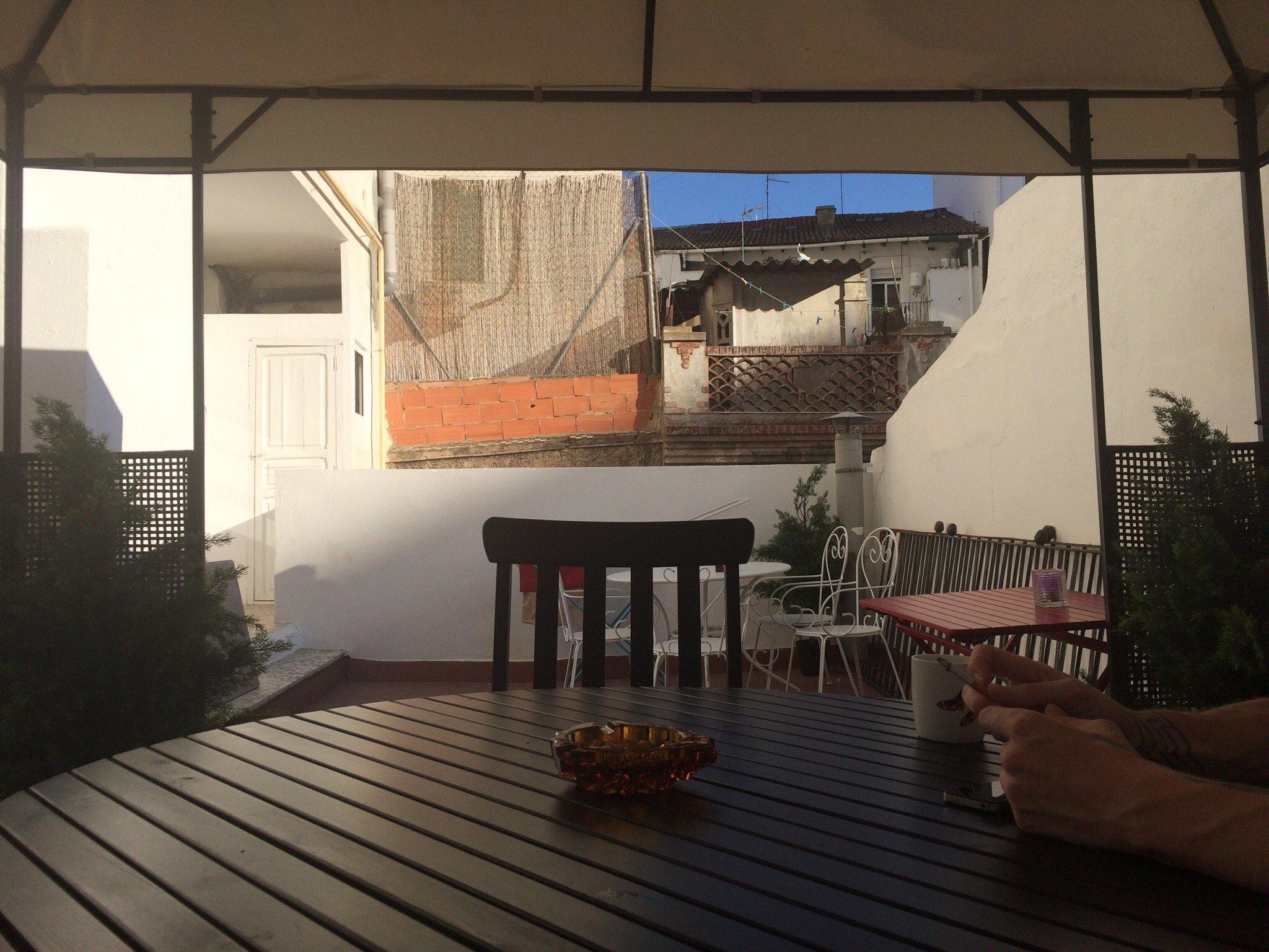 OYO Ruzafa Guesthouse