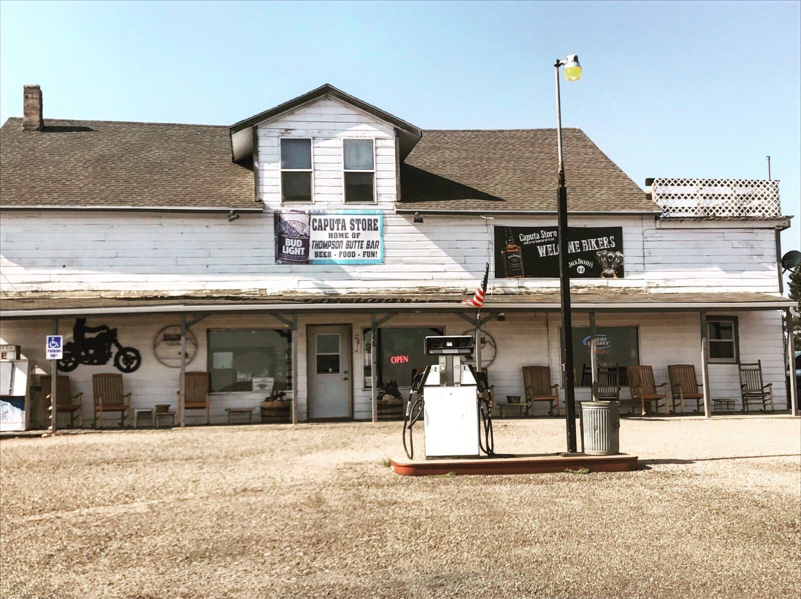 Caputa Store/Thompson Butte Bar