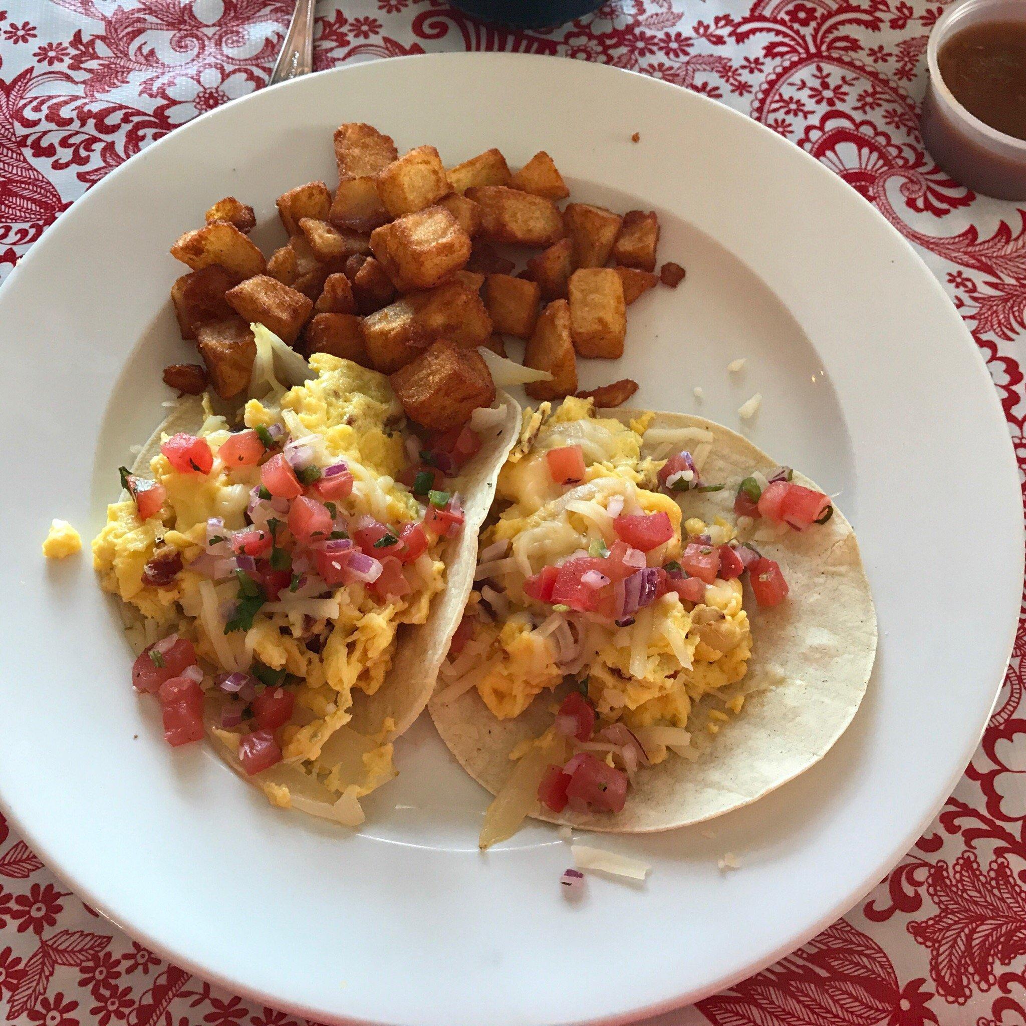 Grand Ave Grill