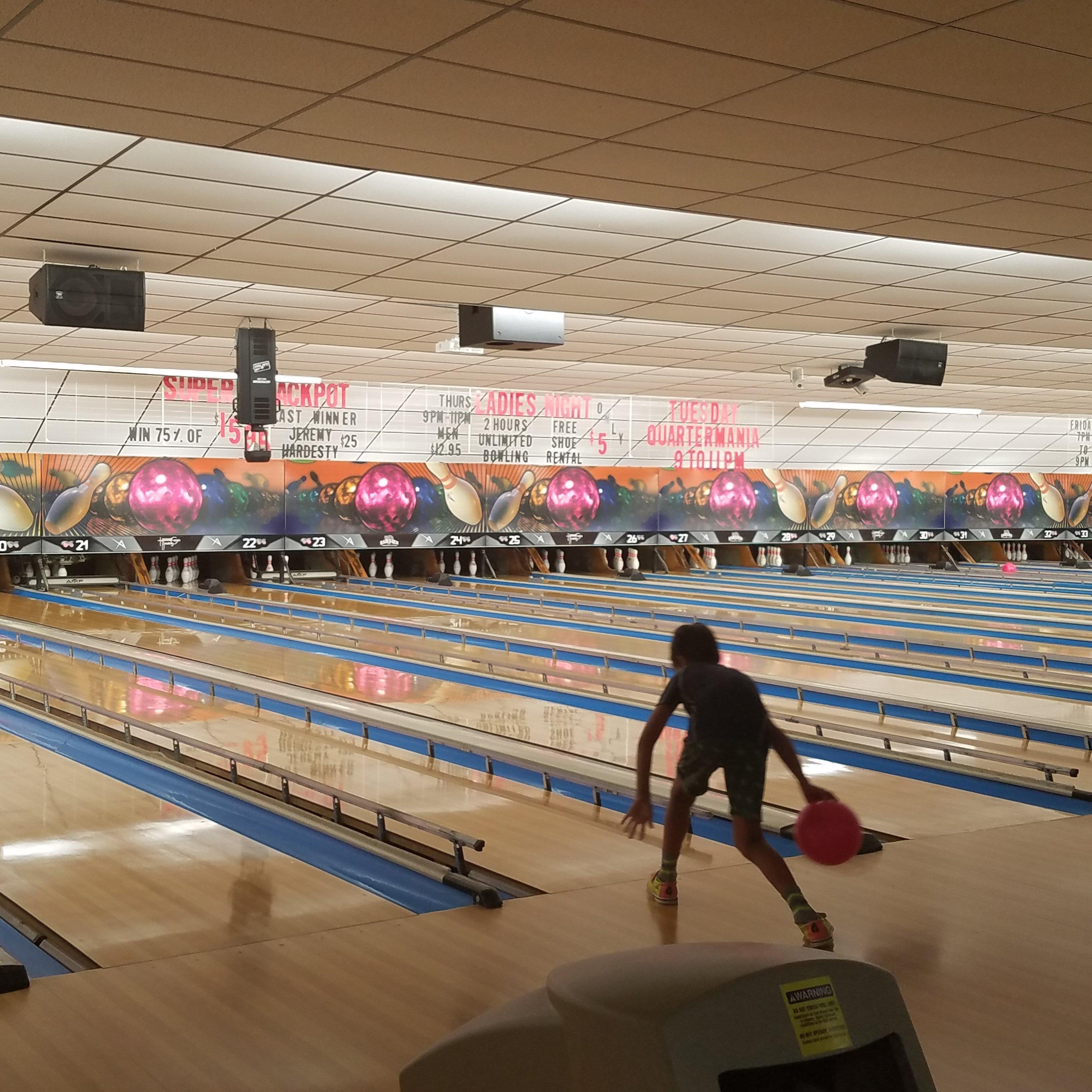 Hanover Bowling Centre